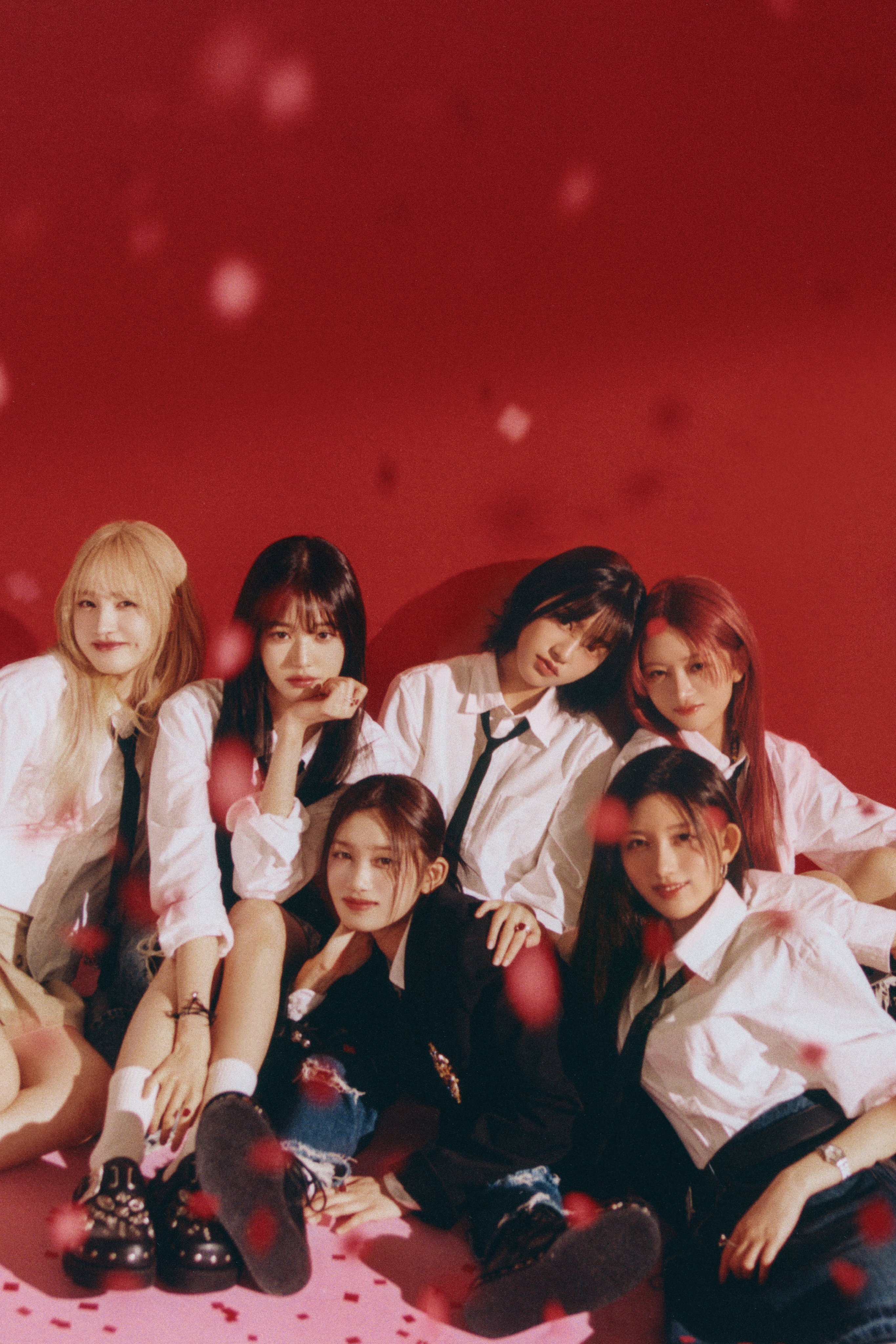 IVE - 'Off the Record' Concept Photo