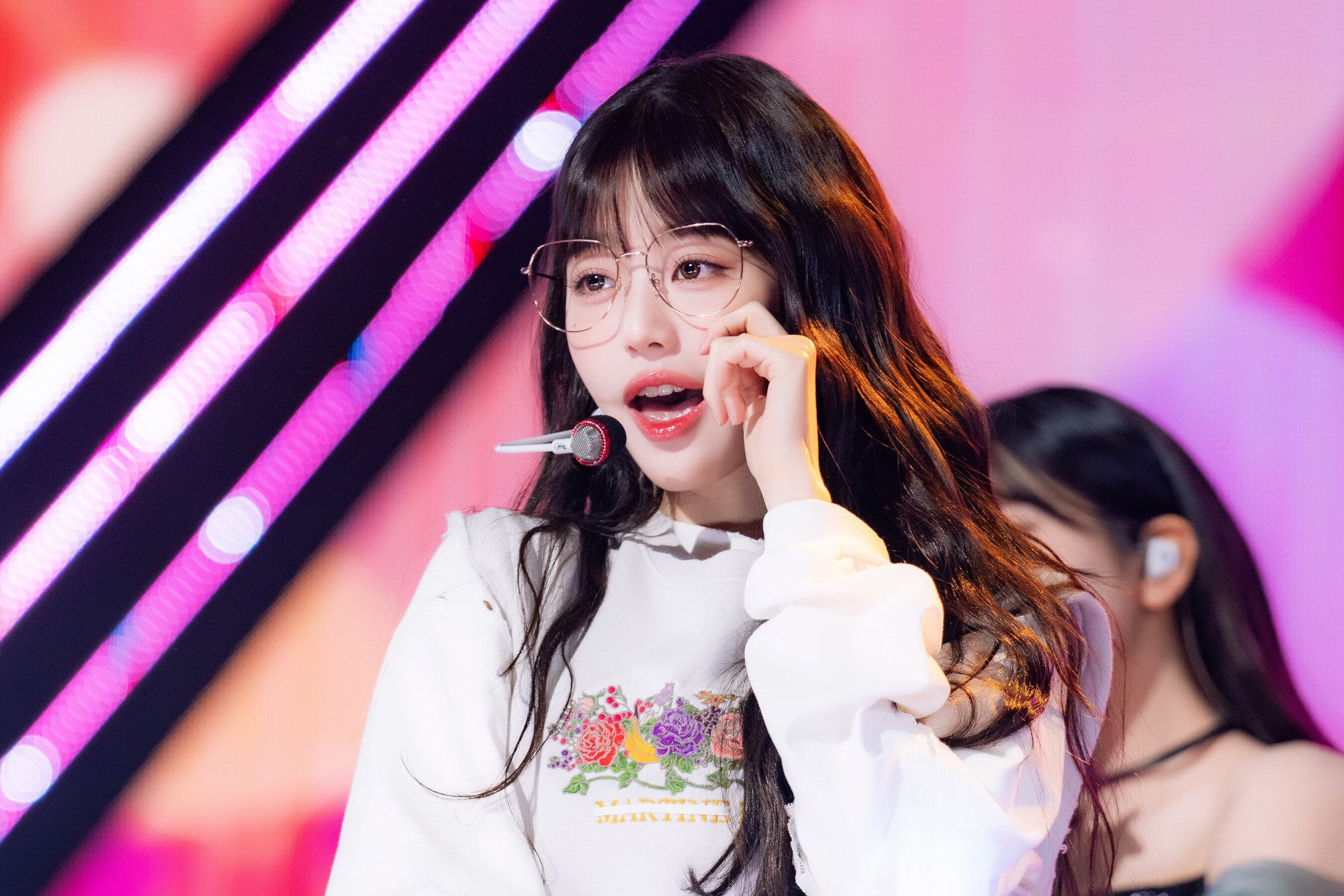 Wonyoung - 'Off The Record' + 'Baddie