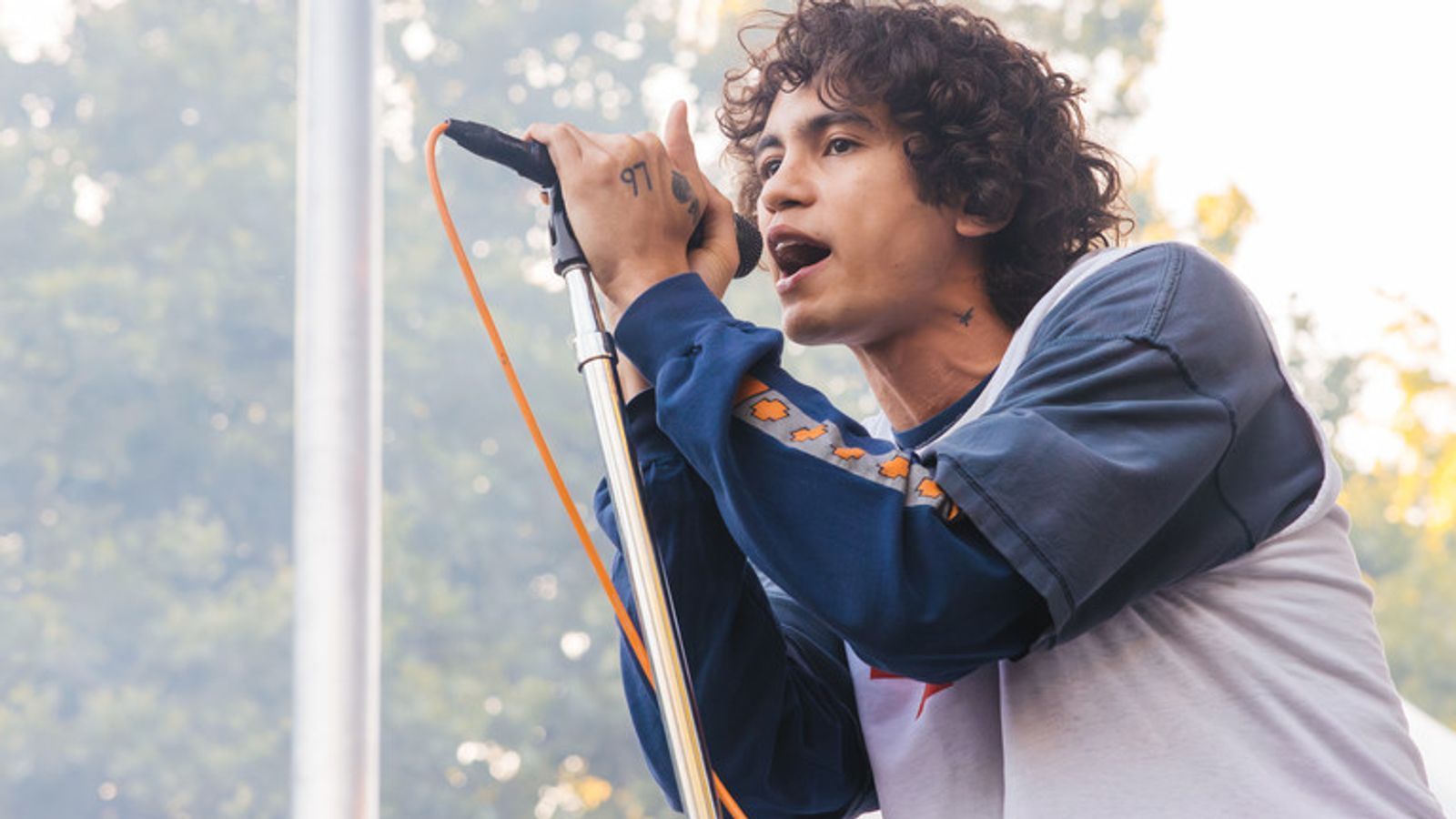 Day 1: Leon Bridges, Dominic Fike