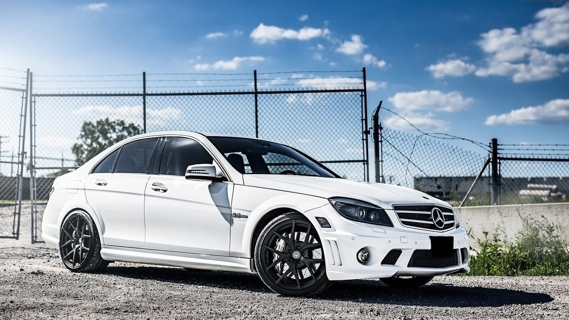 Vorsteiner Mercedes Benz C63 AMG