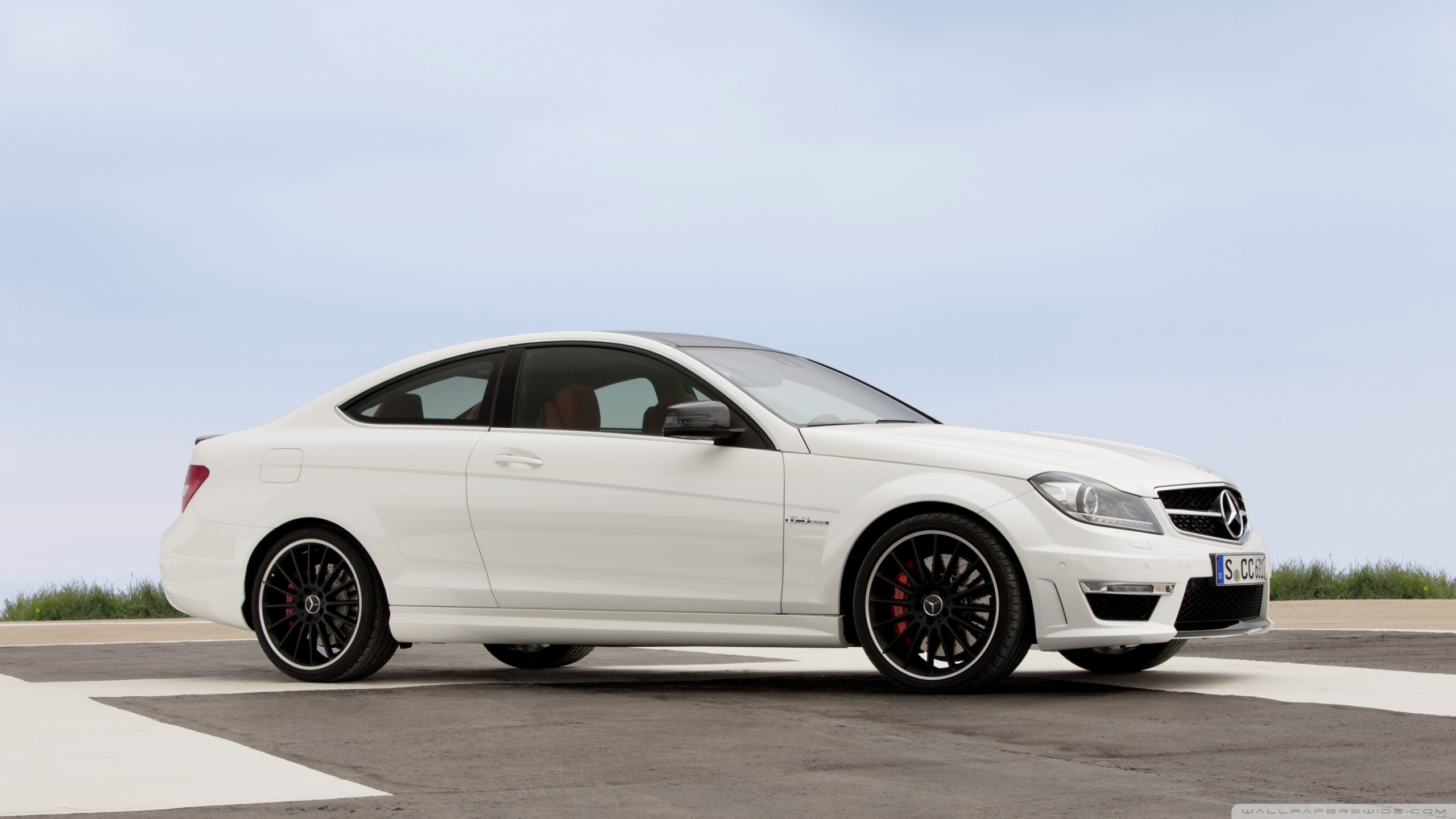 Mercedes Benz C63 Amg Coupe Sideways