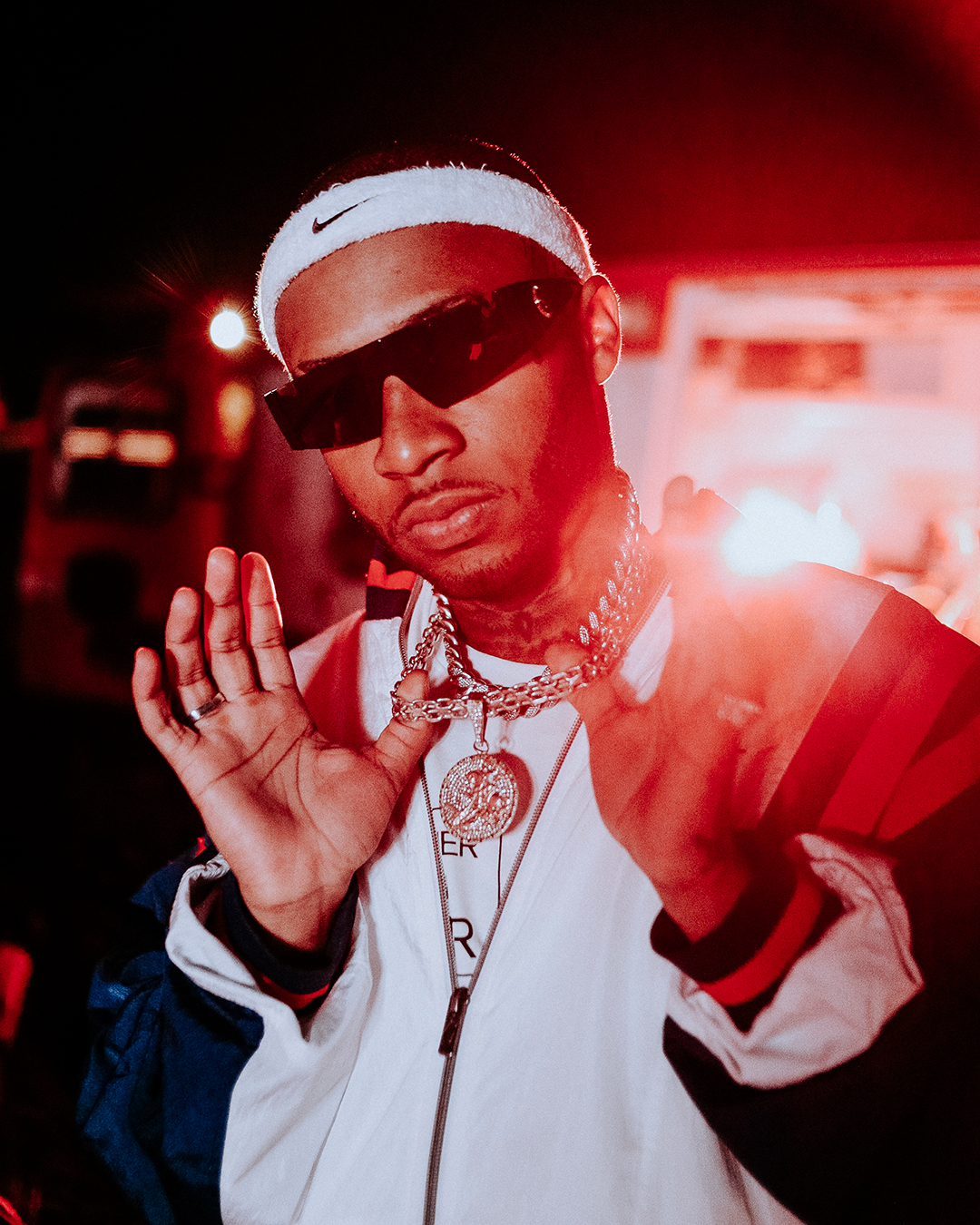 Orochi na humildade. Elástica