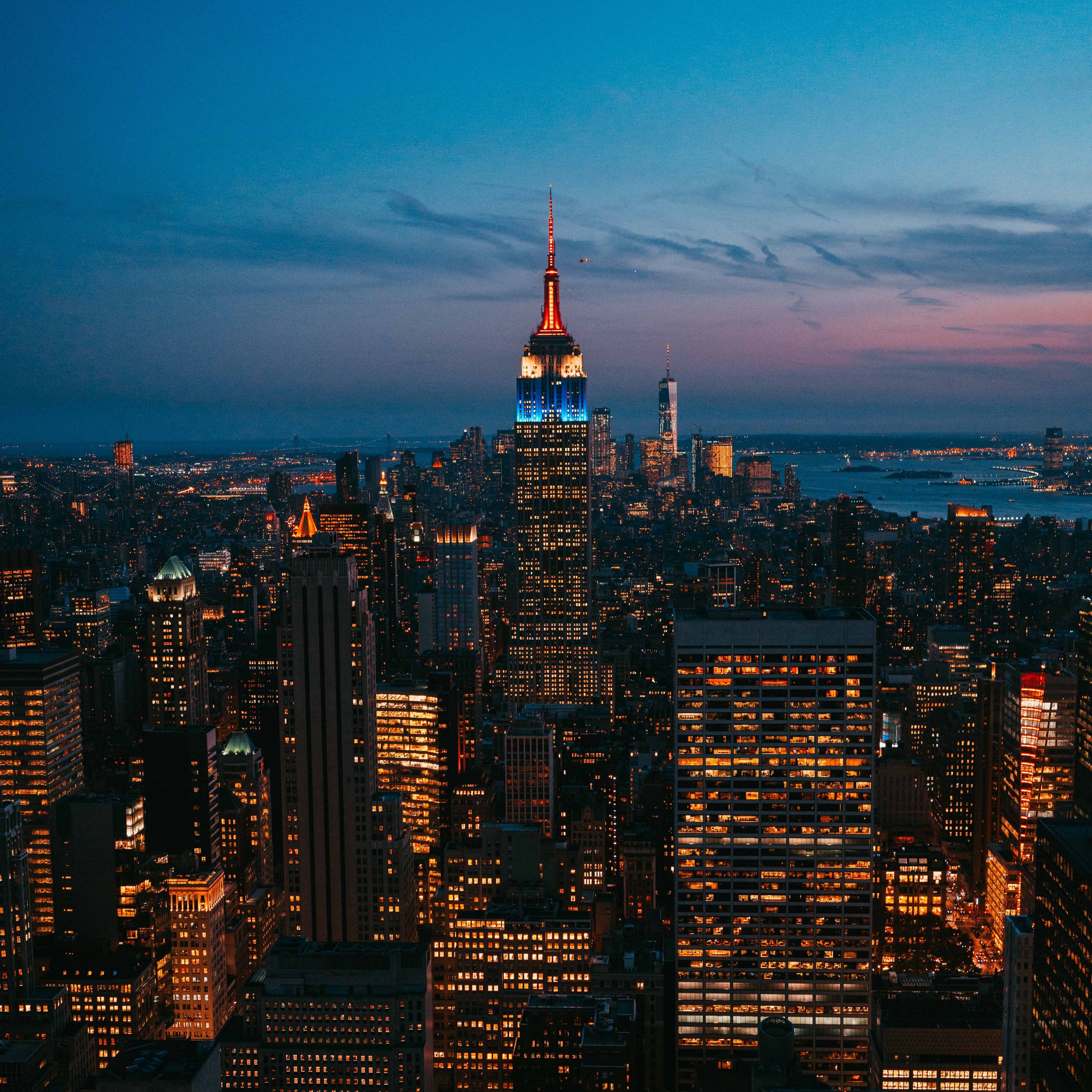 Download wallpaper 2780x2780 night city