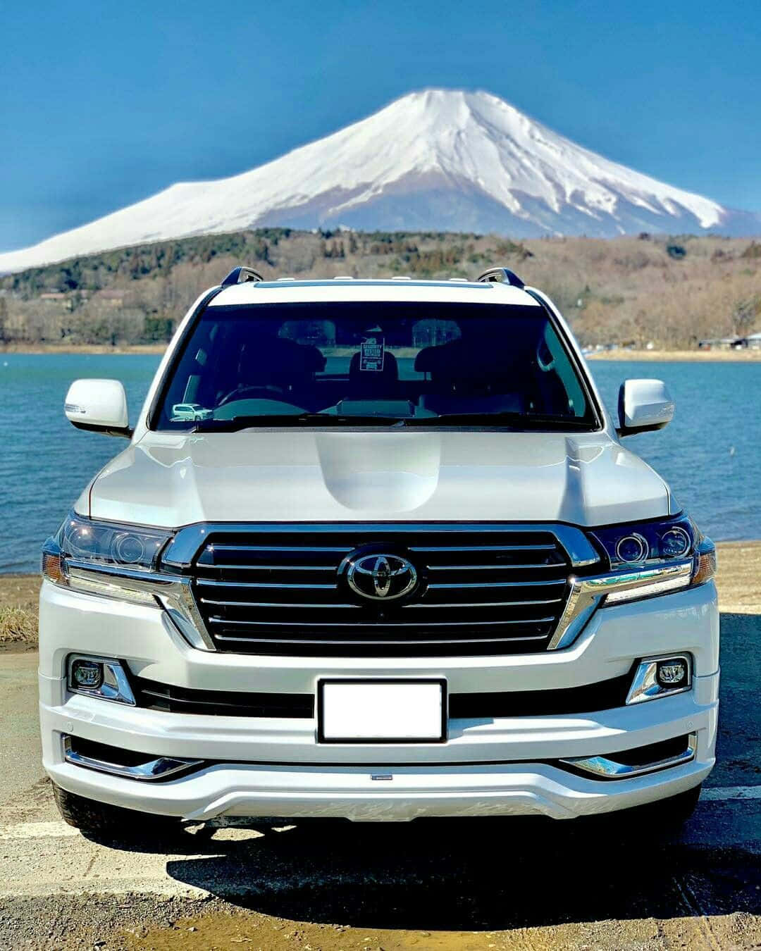 Toyota Land Cruiser Wallpaper