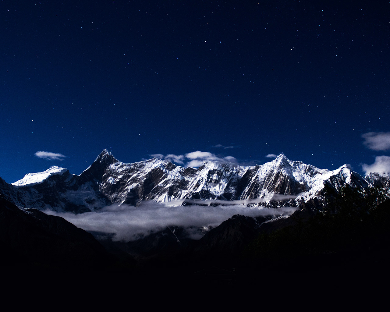 Mountain Snow Dark Blue Winter Sky