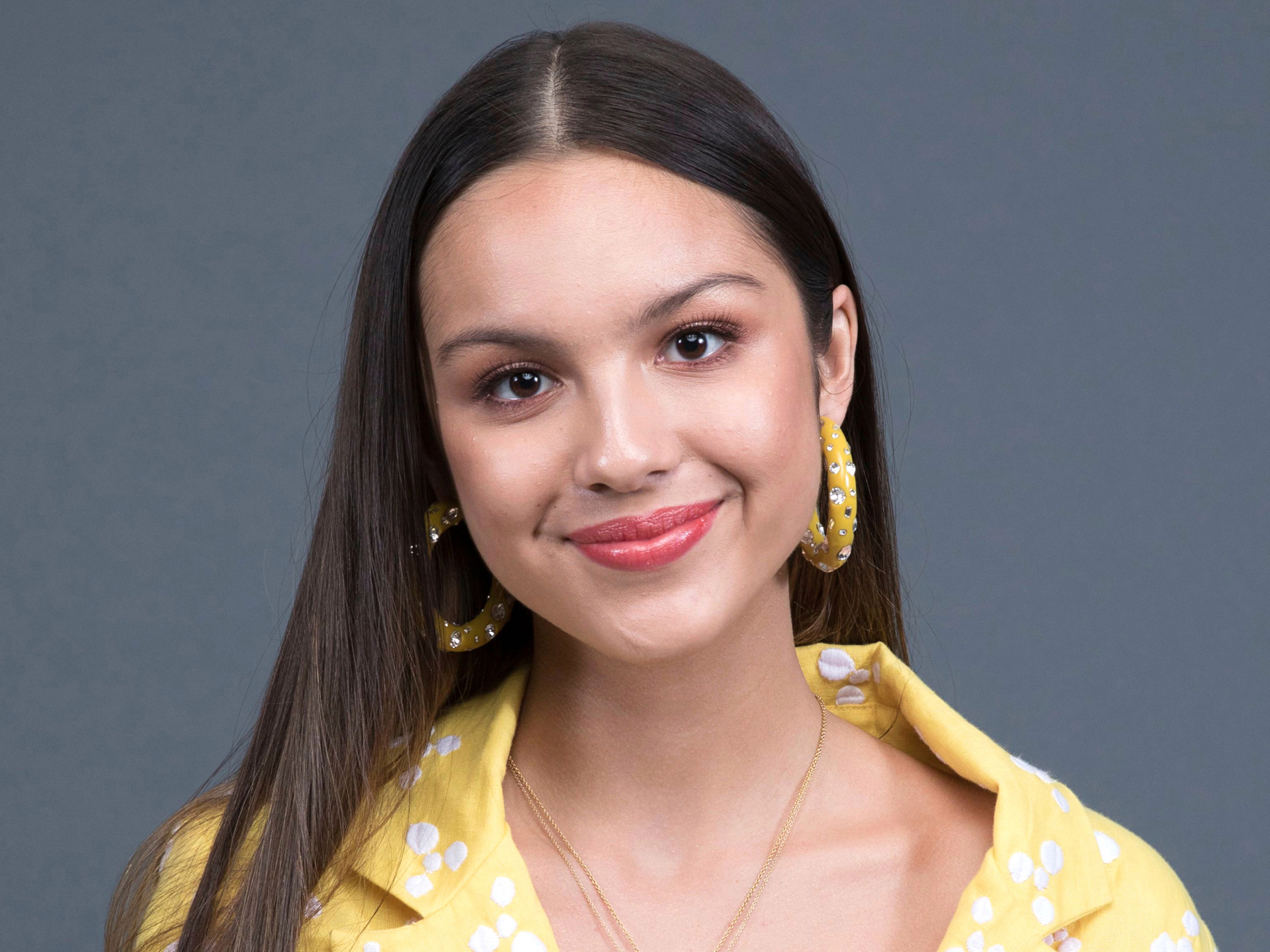 Celebrity Olivia Rodrigo HD Wallpaper