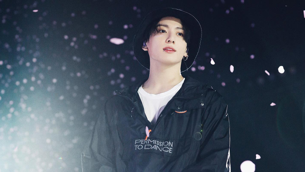 BTS' Jungkook Tests Positive for COVID