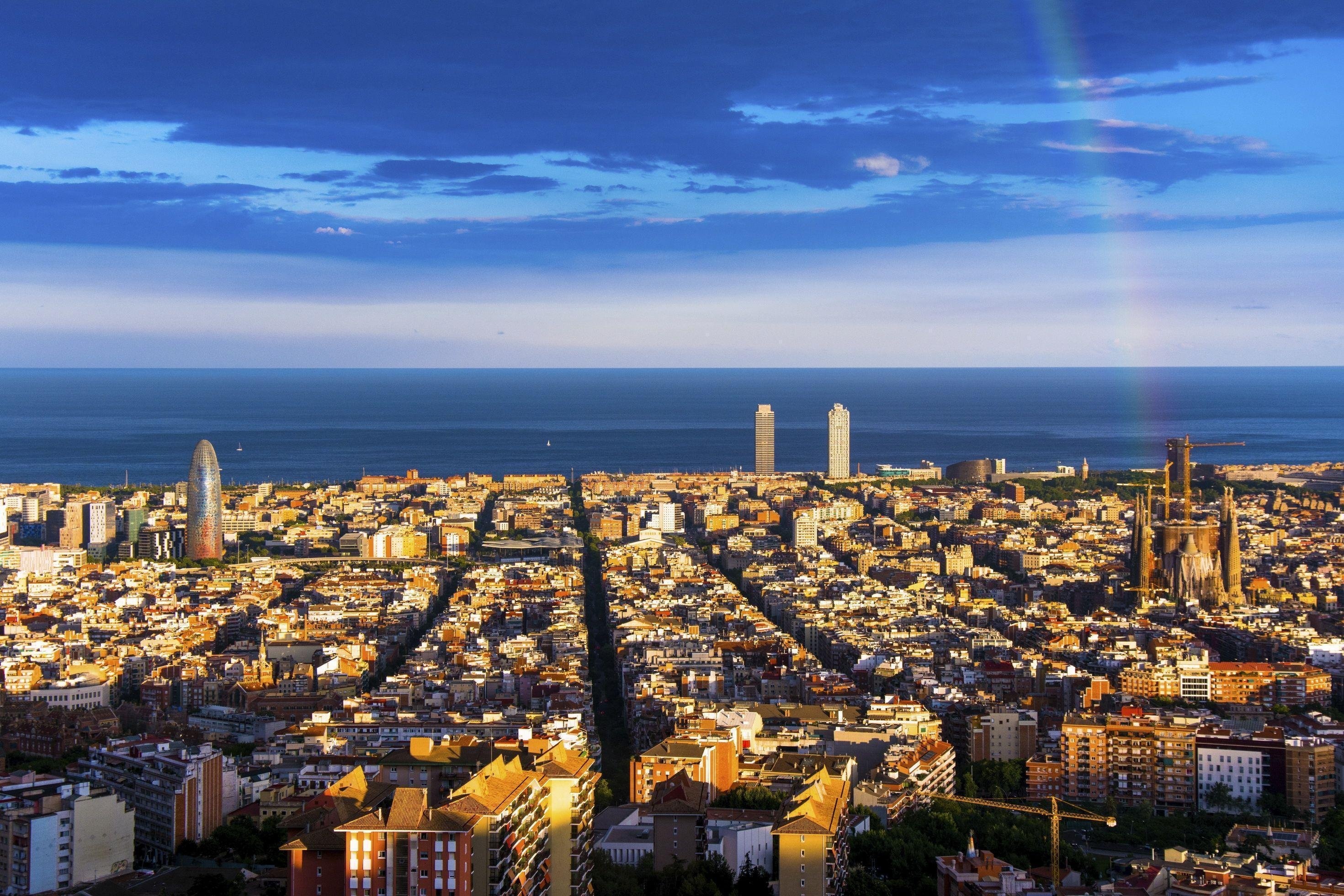 Barcelona City Wallpaper image