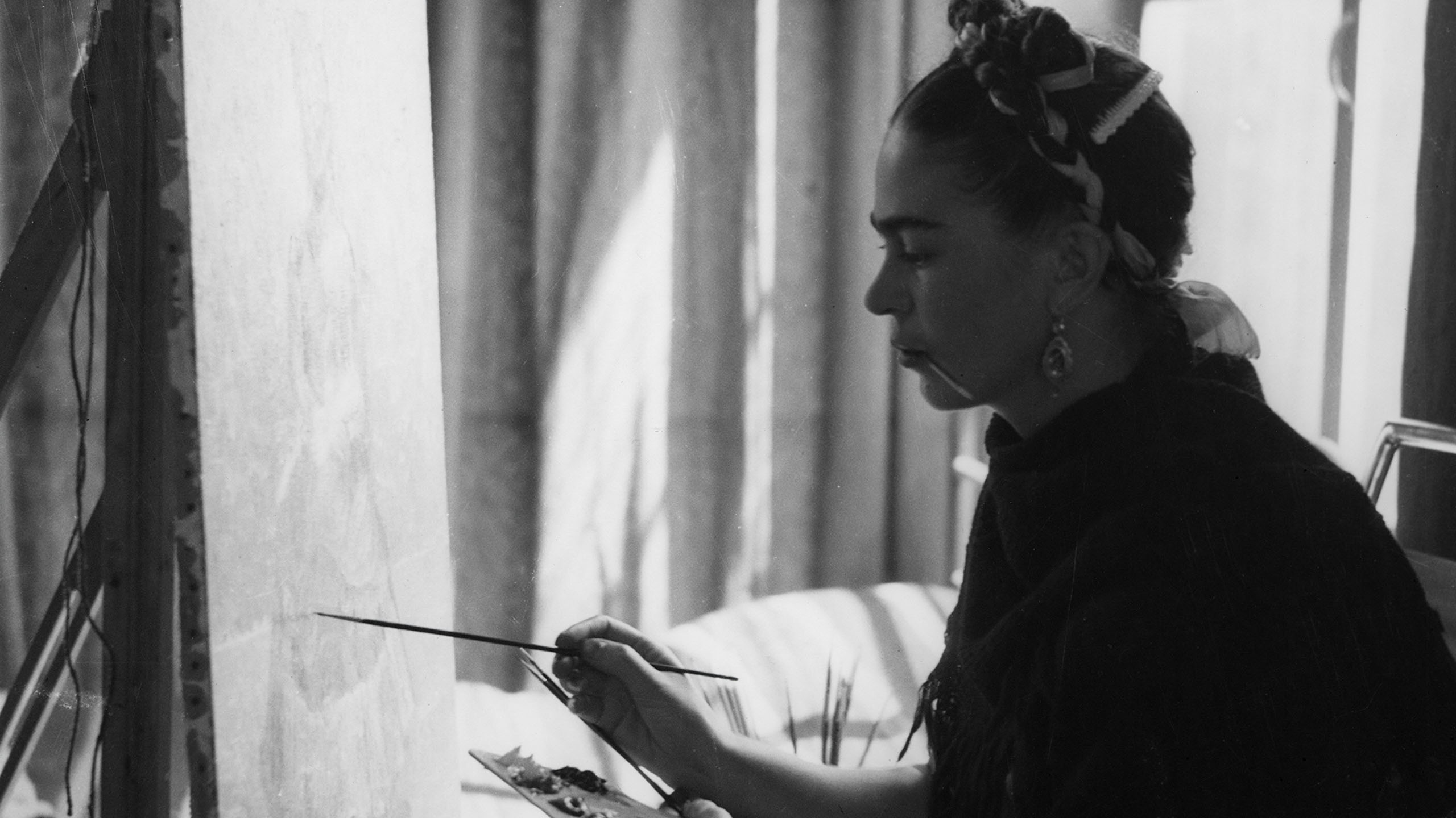 Frida' Review: Popular Mexican Painter