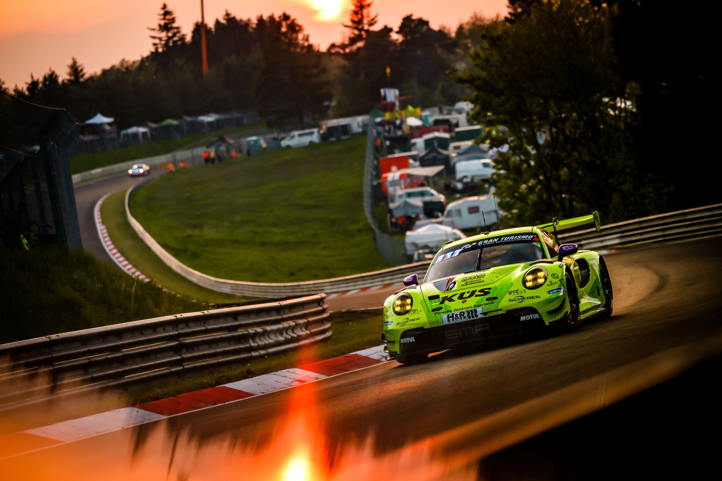 Manthey fields two Porsche 911 GT3 R