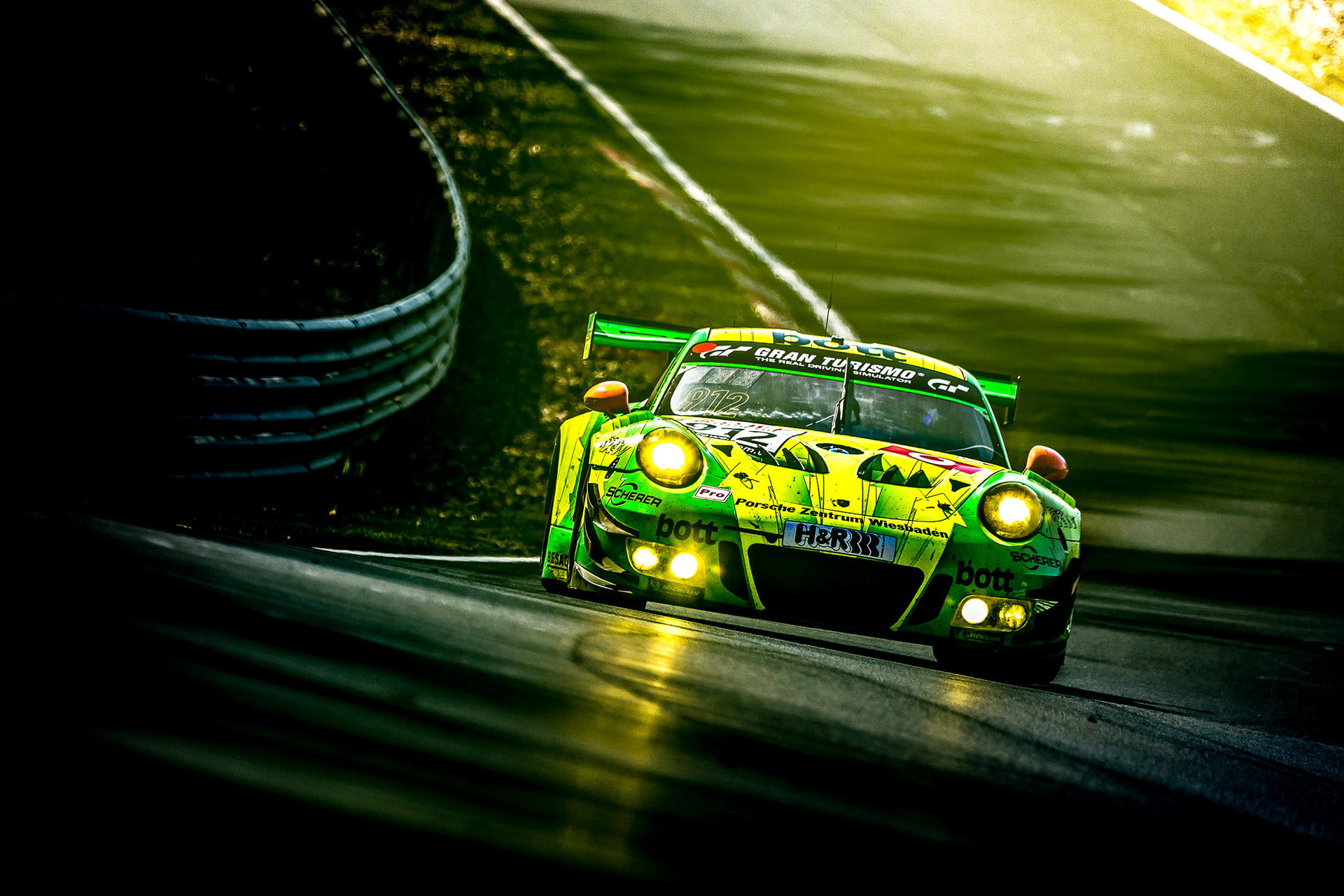 Manthey Porsche 911 GT3 R