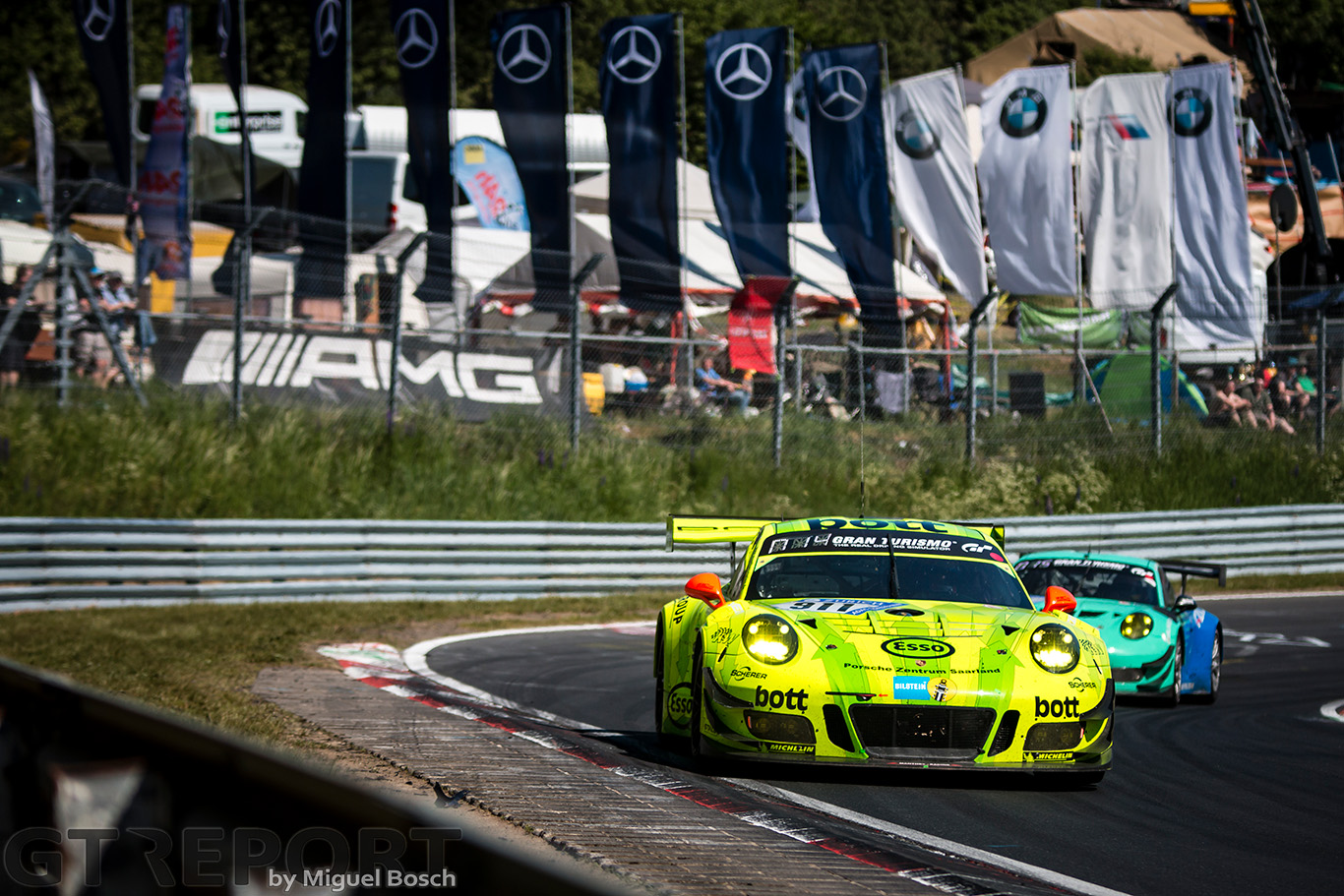 Your new wallpaper: Grello