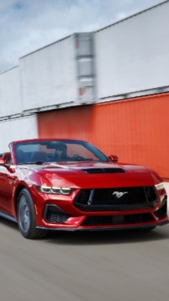 2024 Ford mustang interior with jet