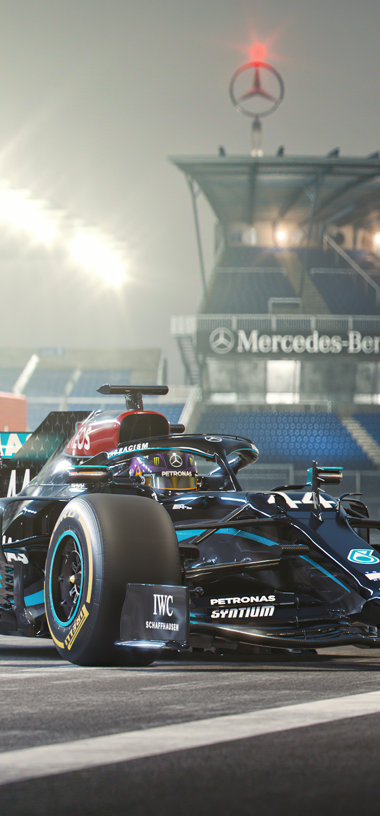 Mercedes W11 iPhone XS MAX