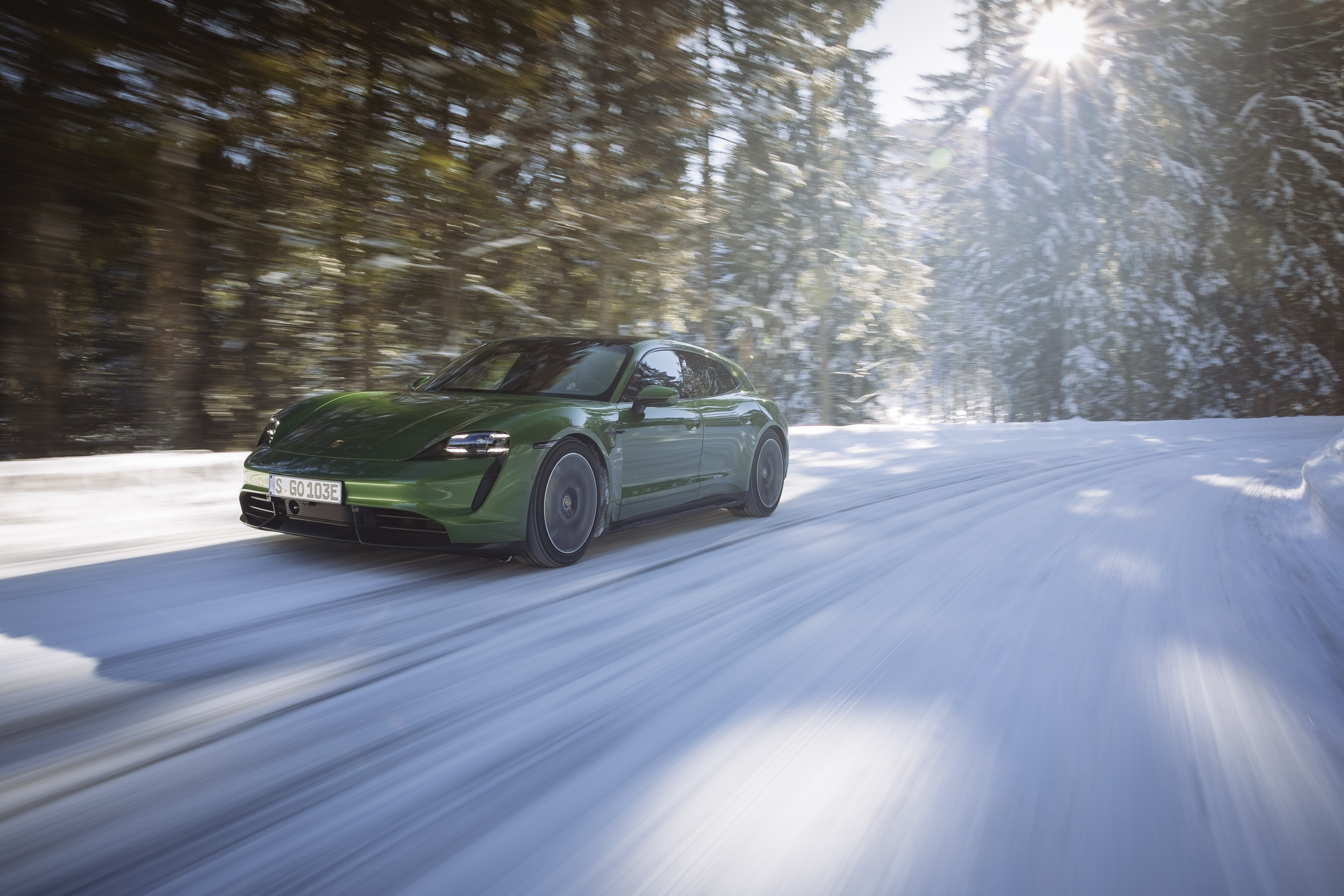 Vehicles Porsche Taycan Turbo S 4k