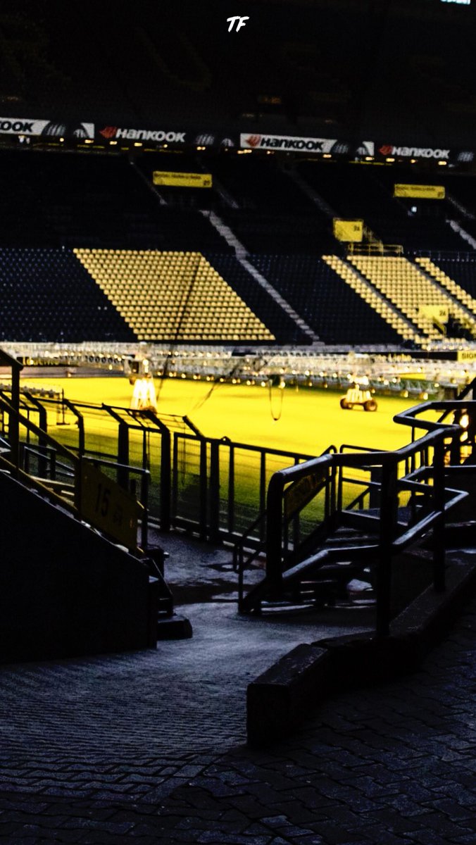 Signal Iduna Park. Wallpaper. Header Requested #BVB