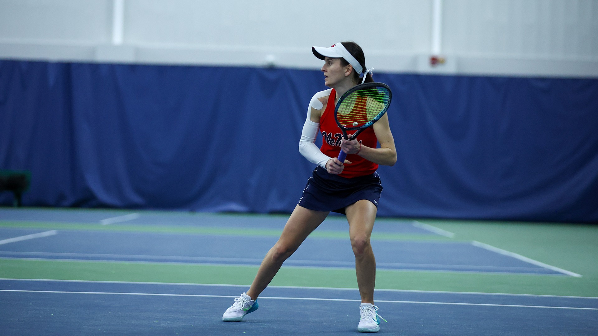 Women's Tennis Falls at Illinois