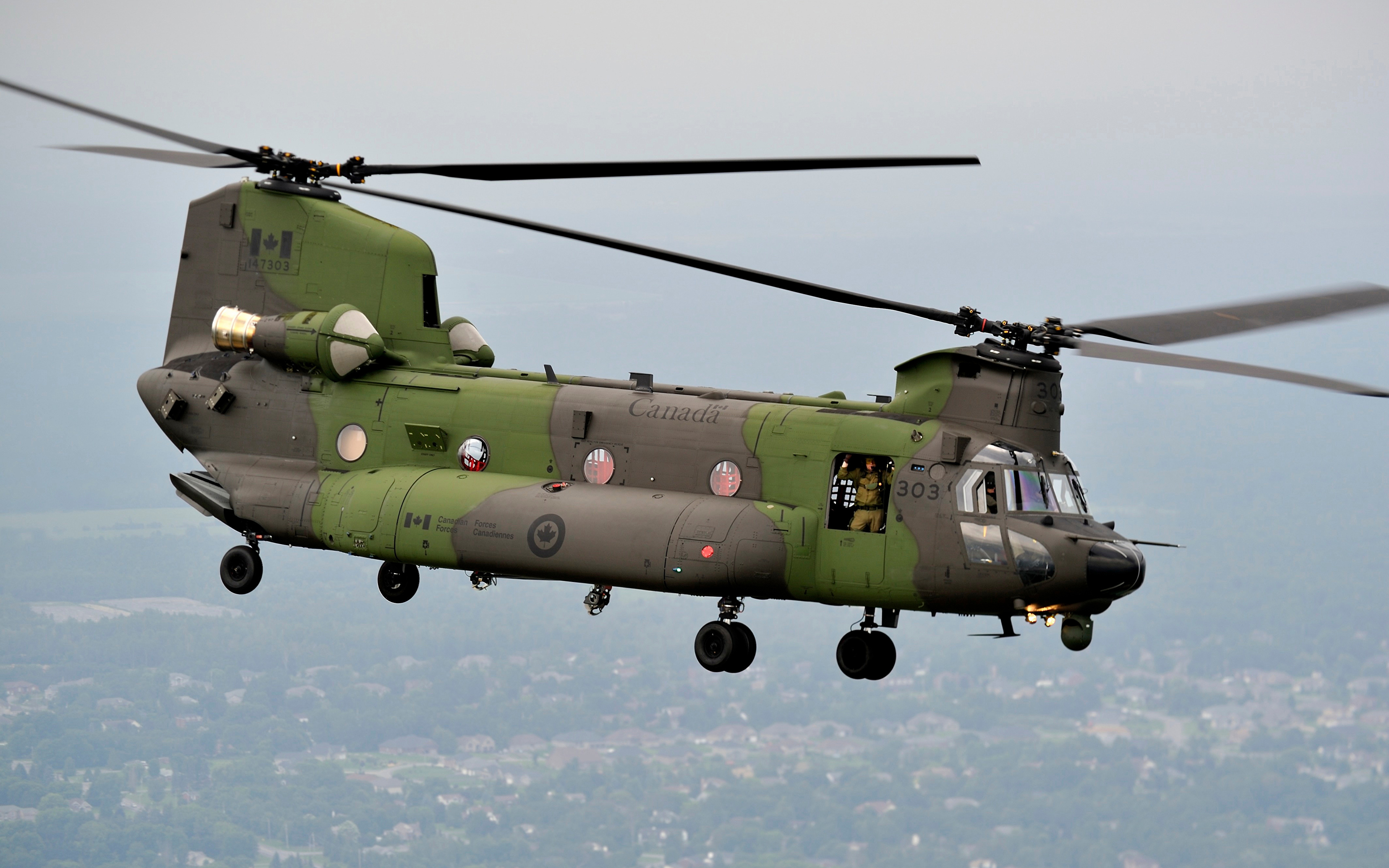 Picture Helicopters CH 47F Chinook