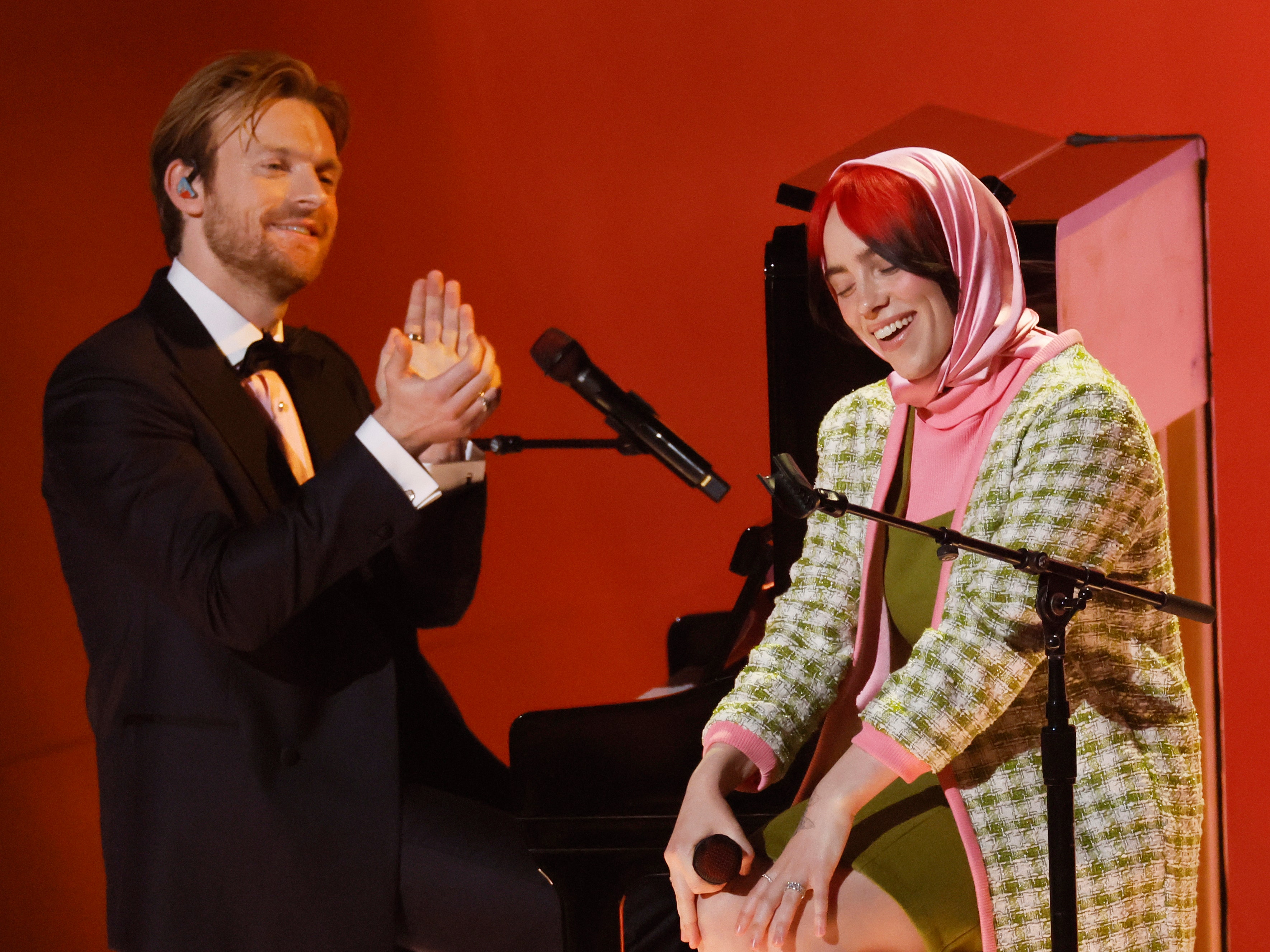 Watch Billie Eilish & Finneas Perform