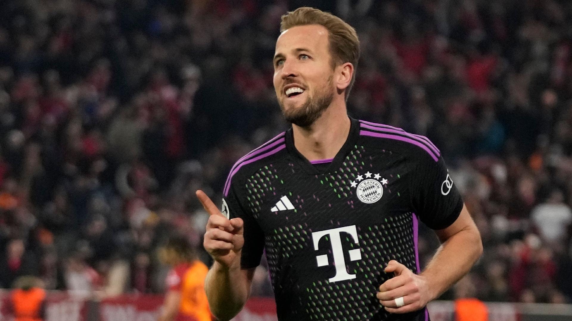 Harry Kane sends Bayern Munich