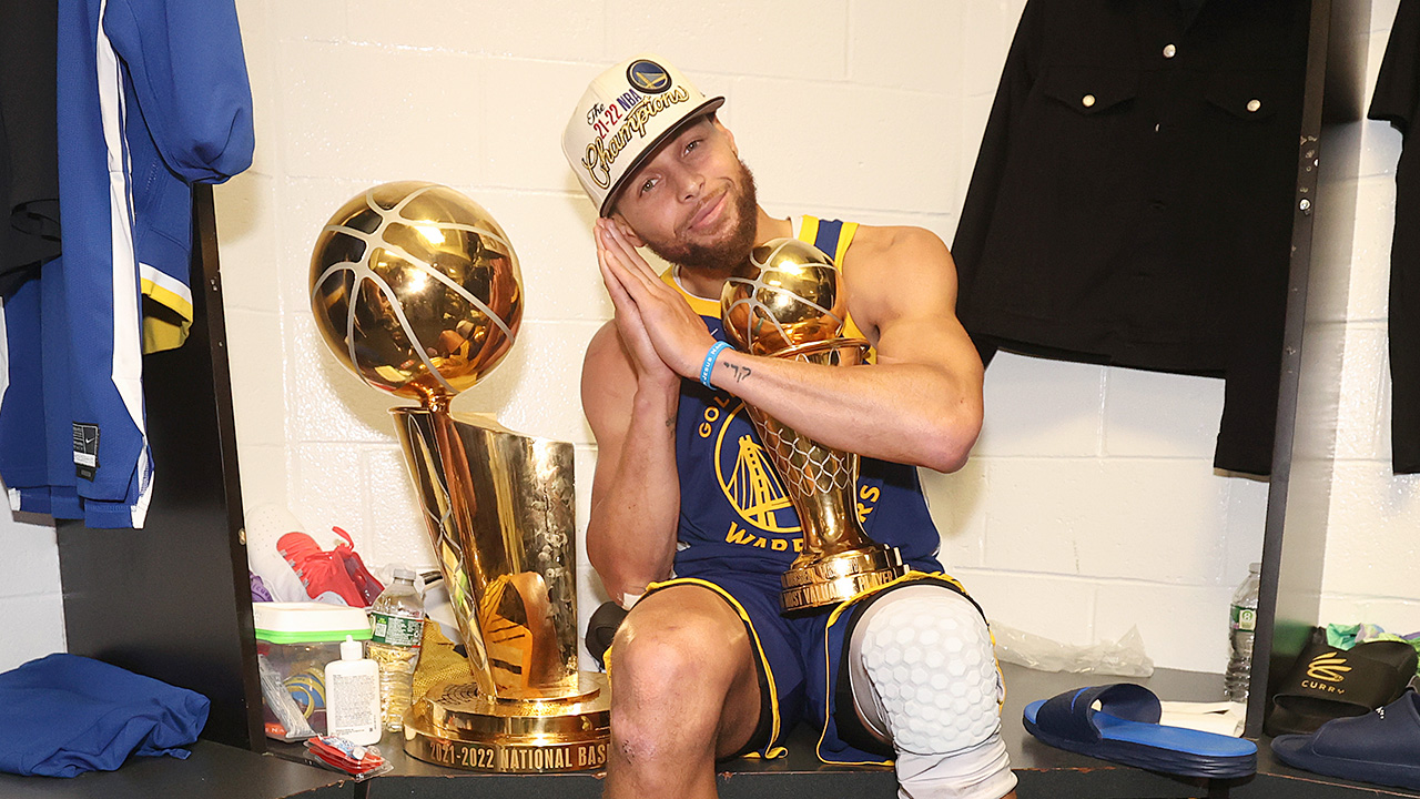 Stephen Curry Explains His 'Night Night
