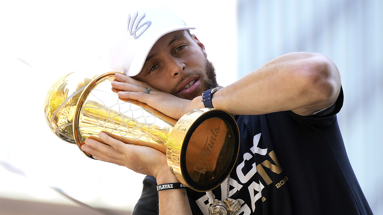 Steph Curry's friend epically trolled