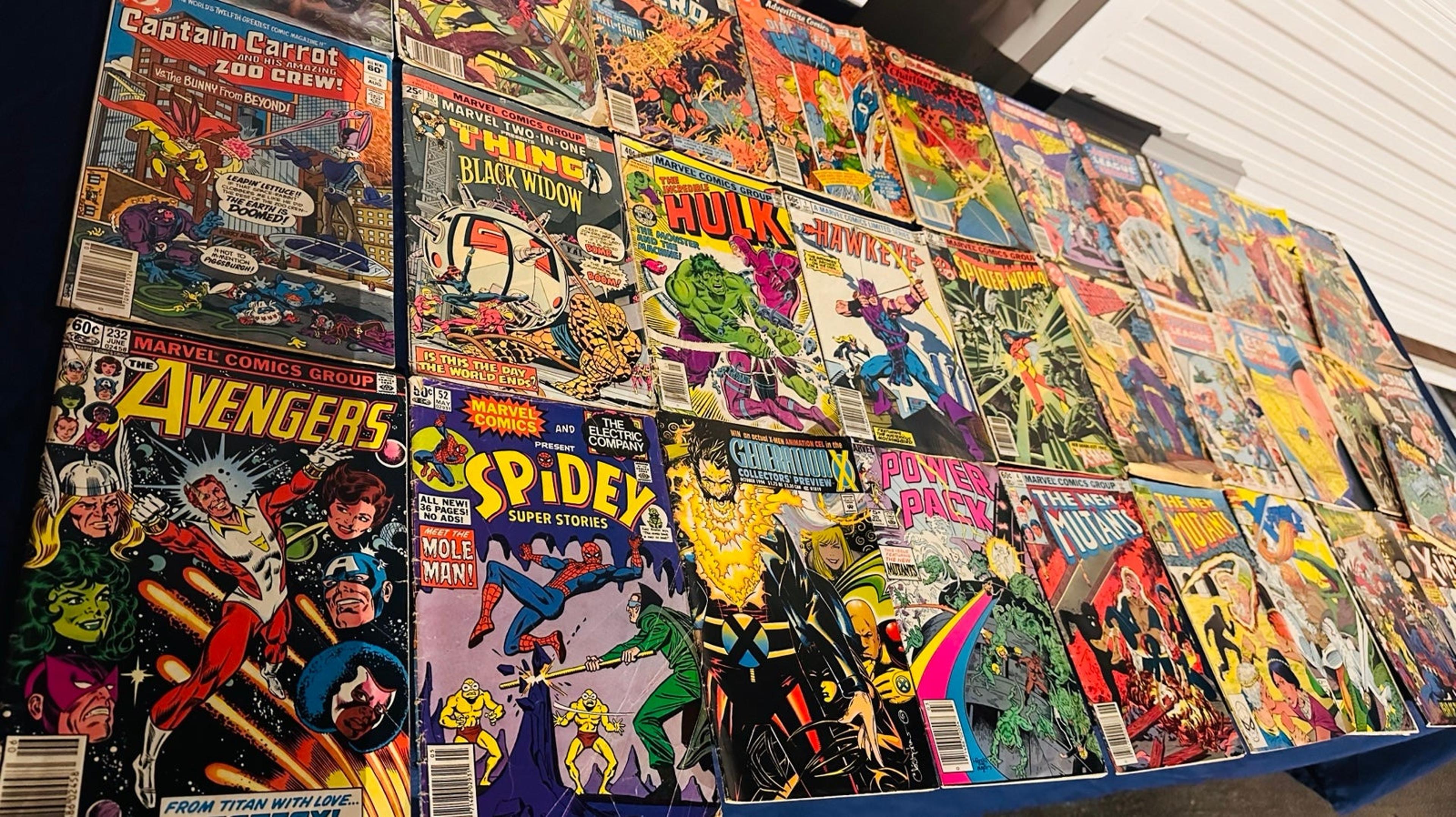 Marvel Hawkeye Vintage Comics Books