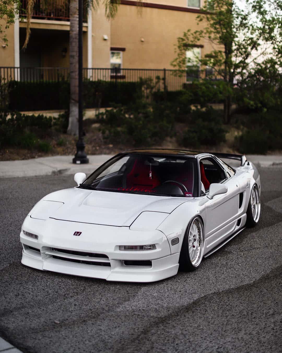 Sleek and Iconic Honda NSX Wallpaper