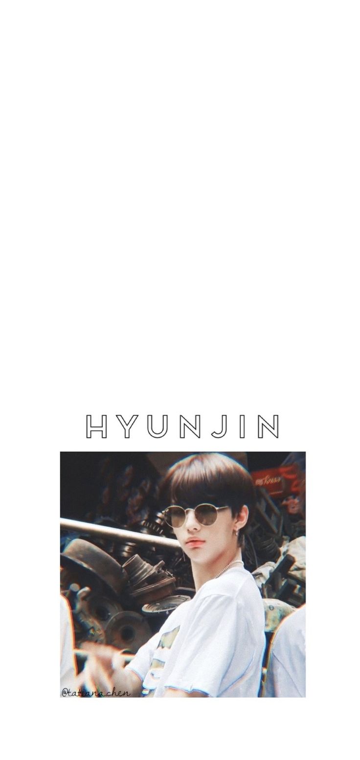 Hyunjin Stray Kids Aesthetic Wallpaper
