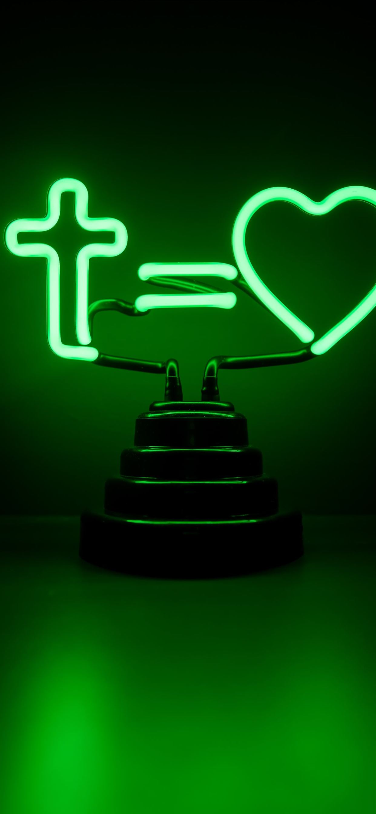 green light iPhone Wallpaper Free Download