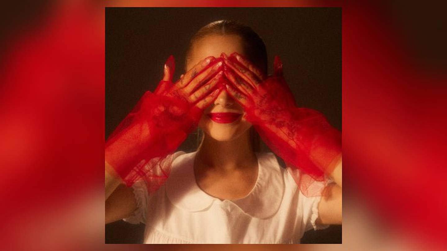 Ariana Grande releases slightly deluxe