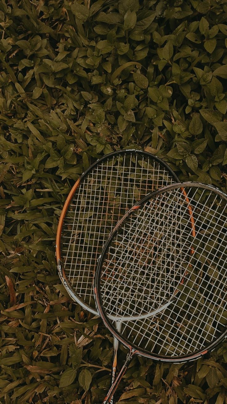 Badminton Rackets. Simple iPhone Wallpaper