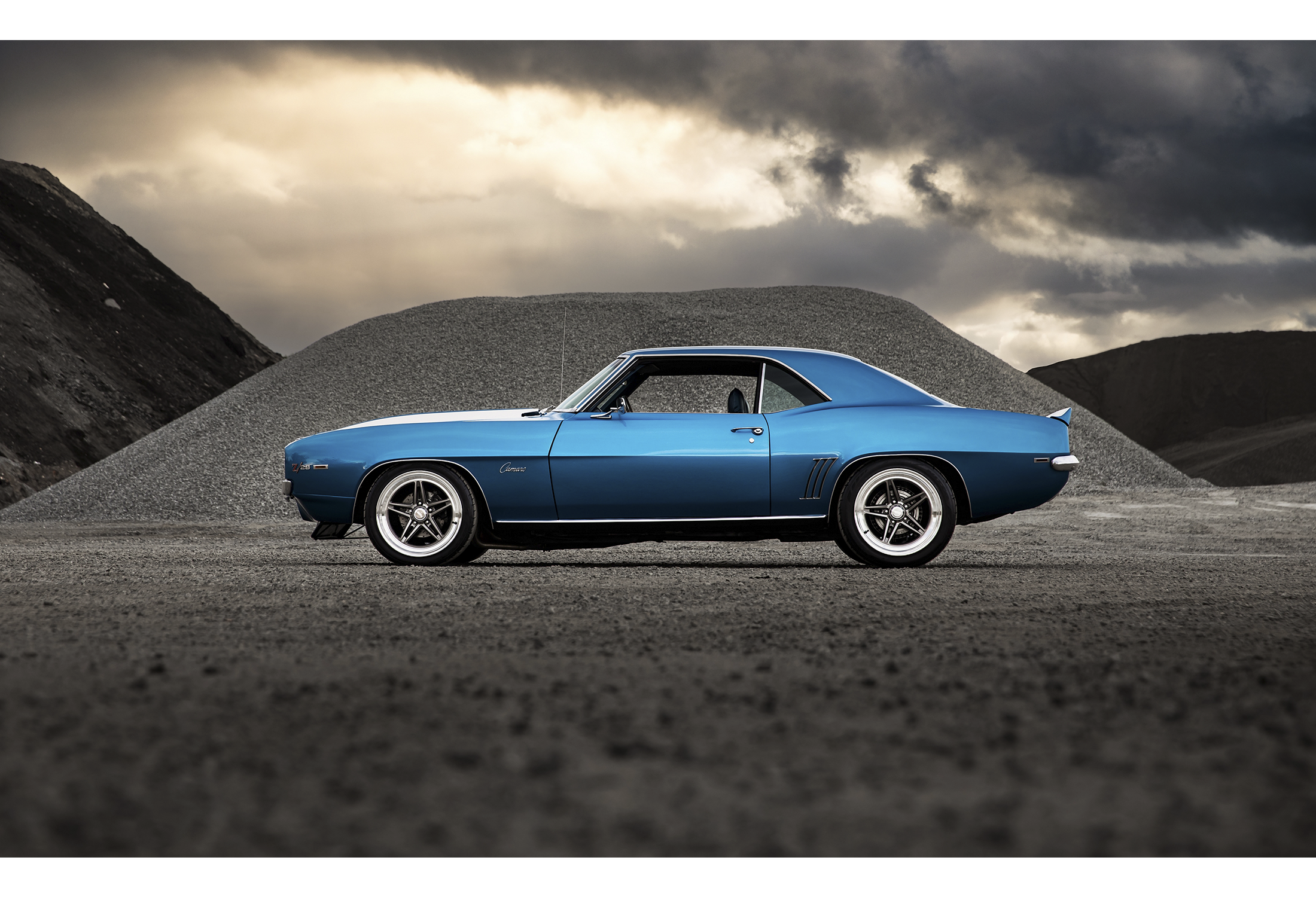 Chevrolet Camaro Racing