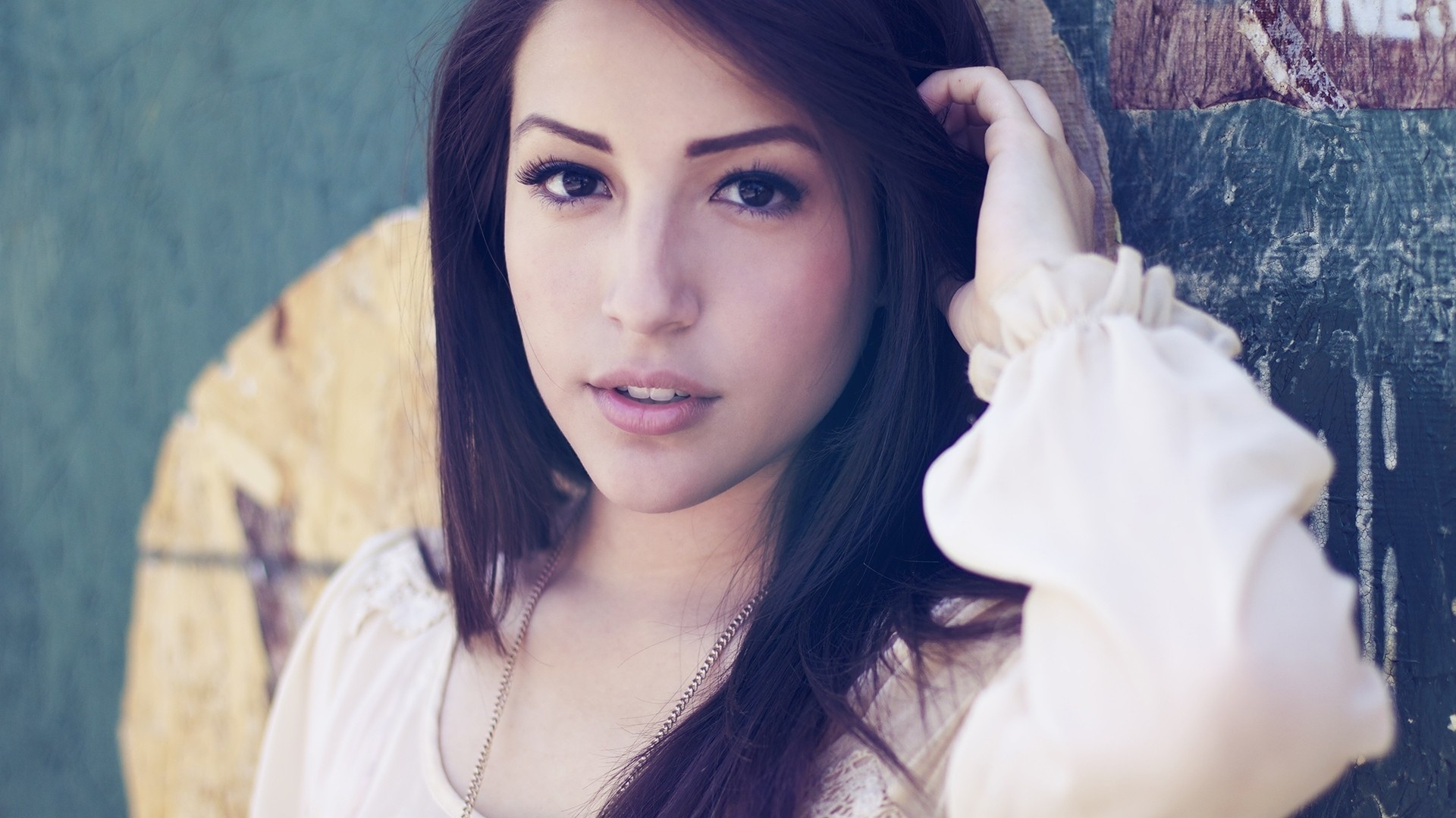 Attitude Girl HD Wallpaper 17166