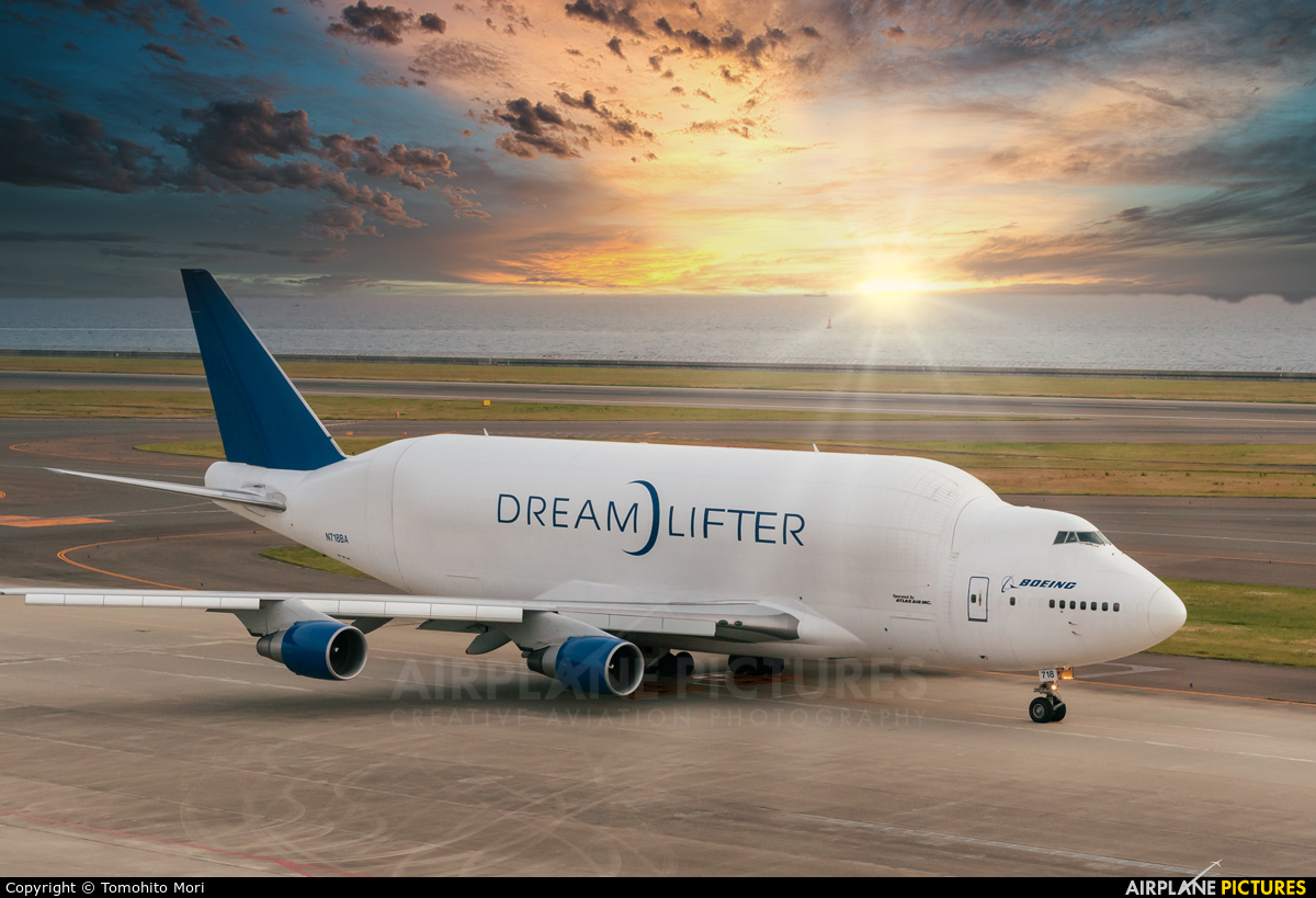N718BA Company Boeing 747