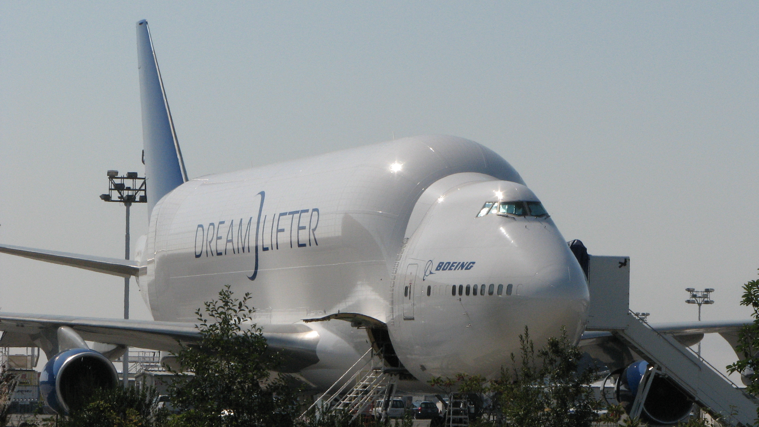 Vehicles Boeing 747 Dreamlifter HD