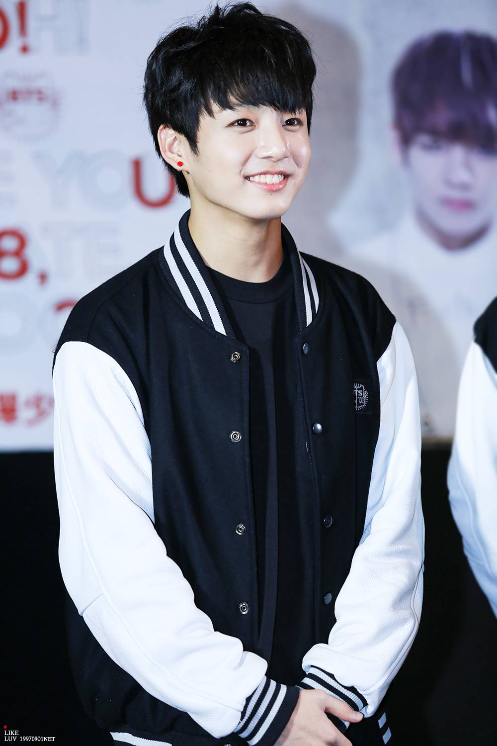 Bts And Exo Selca Phone