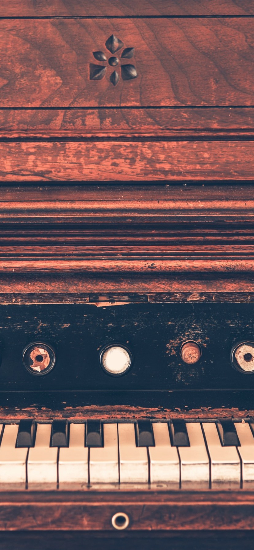 Old Piano, Keys 1080x1920 IPhone 8 7 6