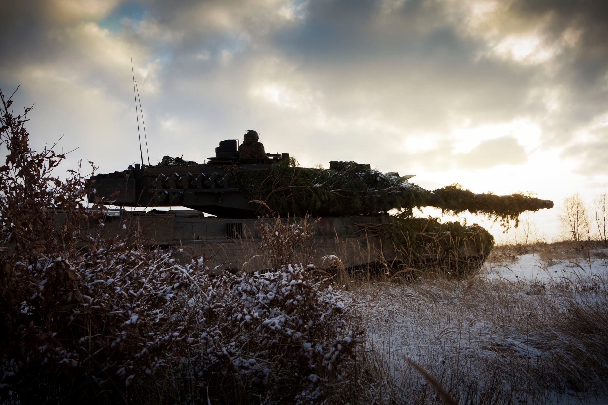 Military Leopard 2 HD Wallpaper