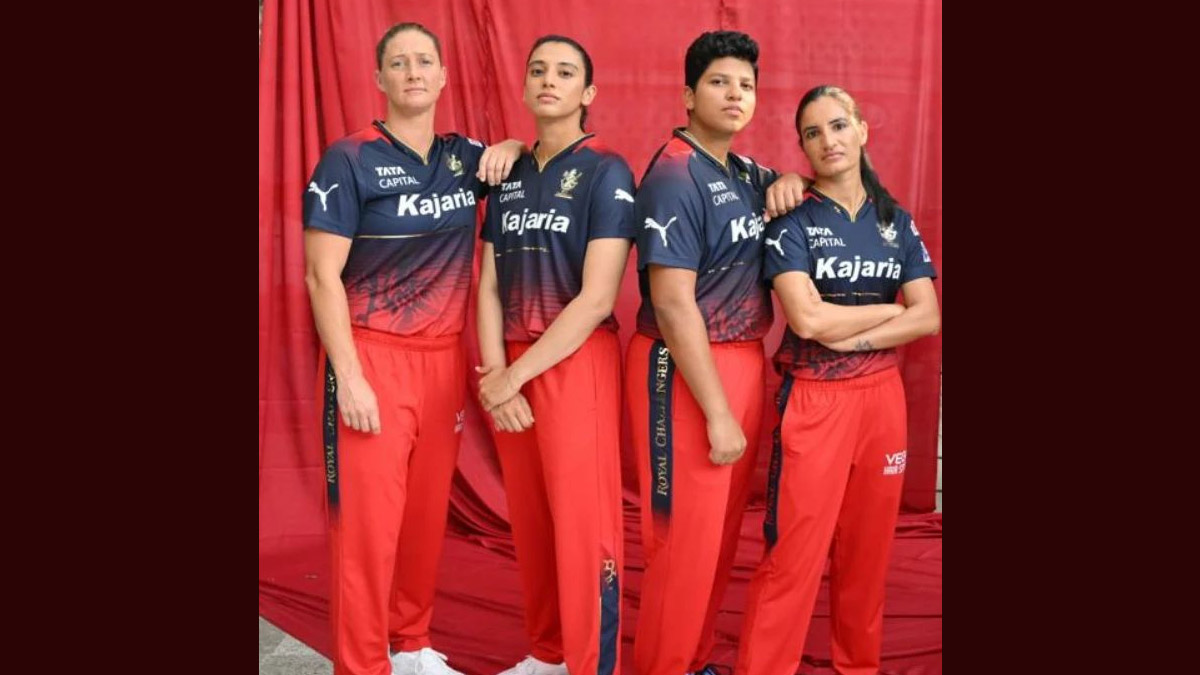 Smriti Mandhana Poses in RCB Jersey