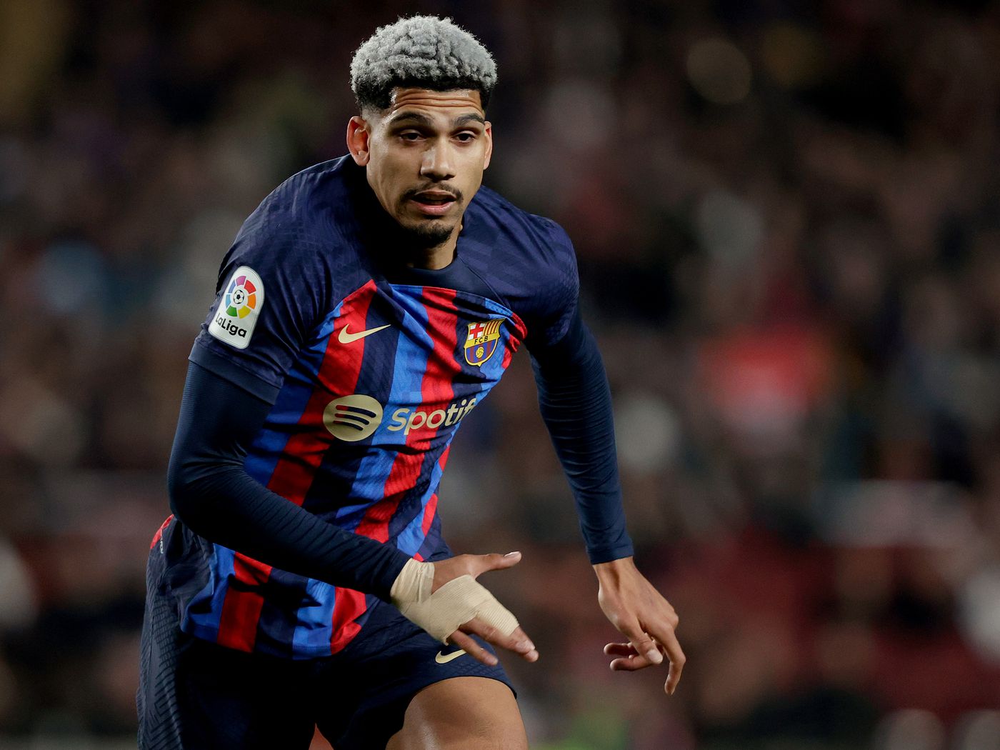 Ronald Araujo tells Barcelona which two