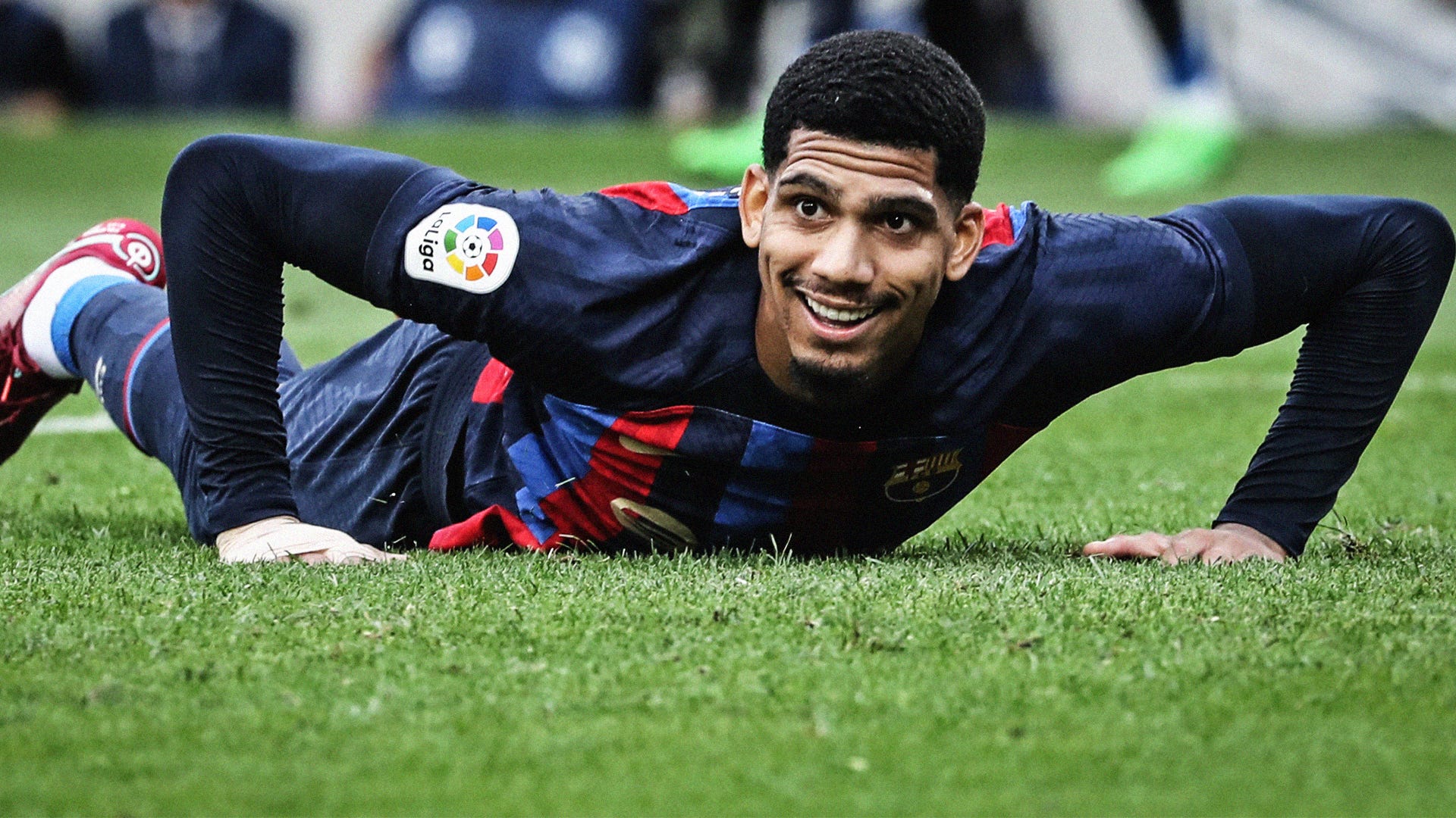 Why Fit Again Araujo Can Be Barcelona's