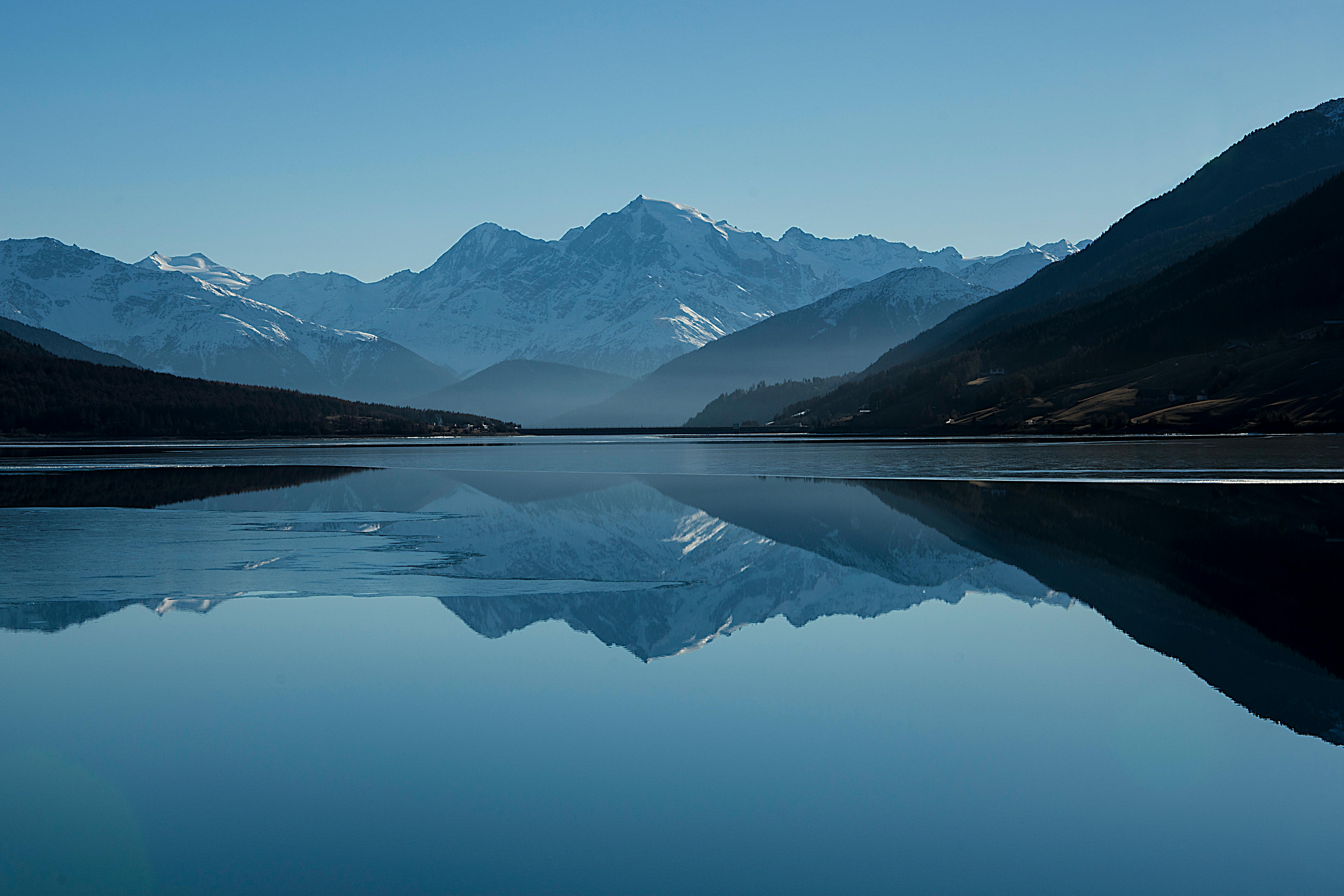 Windows 10 Wallpaper Photo, Download