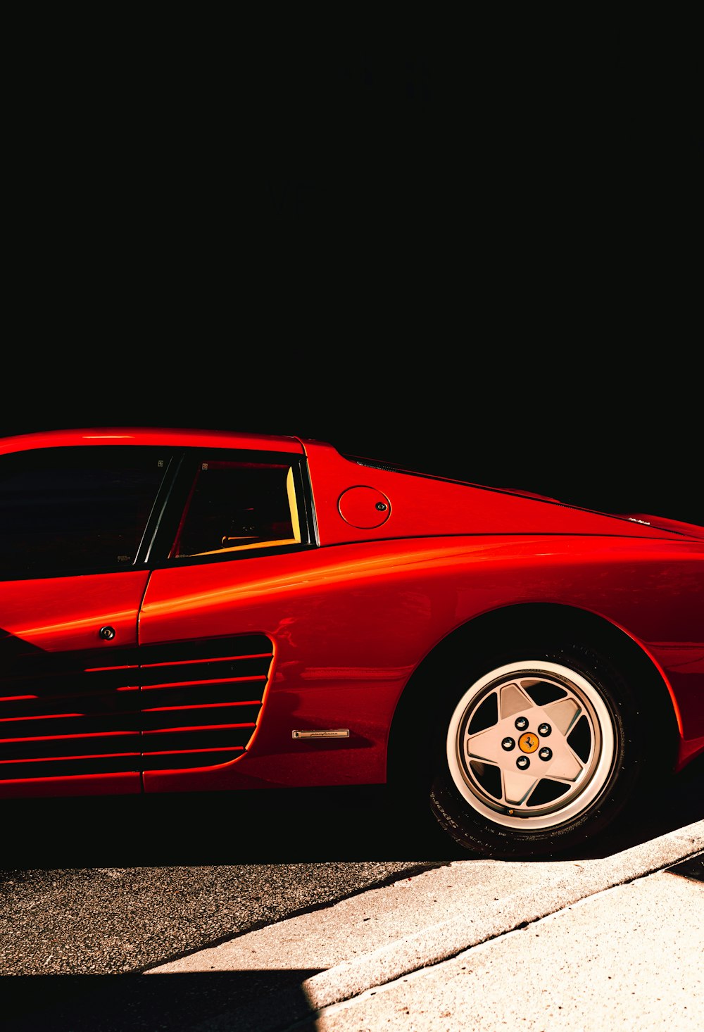 Ferrari Testarossa Picture. Download