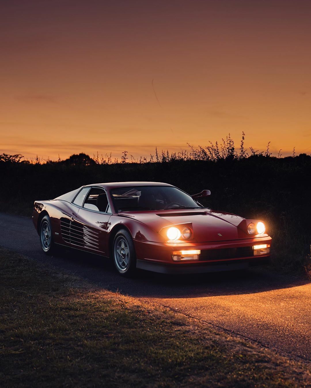 Ferrari Testarossa [1080 x 1347], r