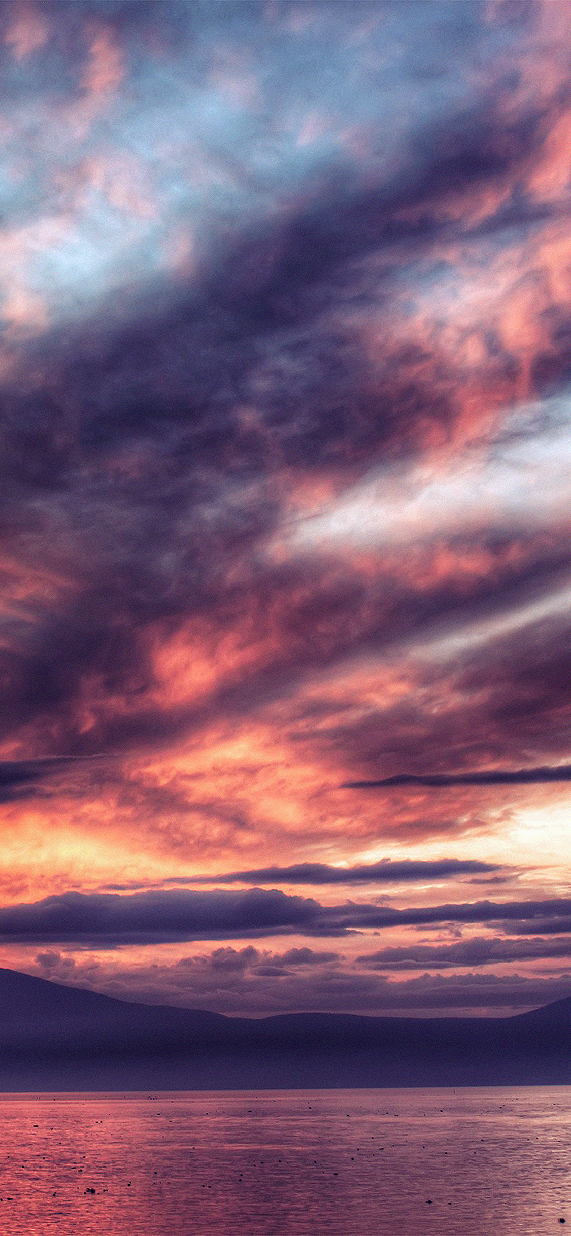 iPhoneXpapers lake on