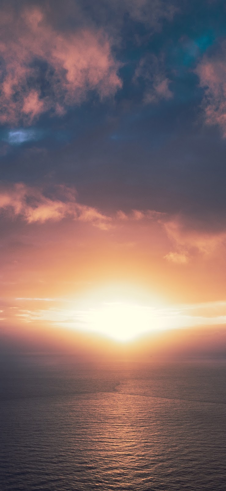 Sunset on relaxing day (iPhone X)