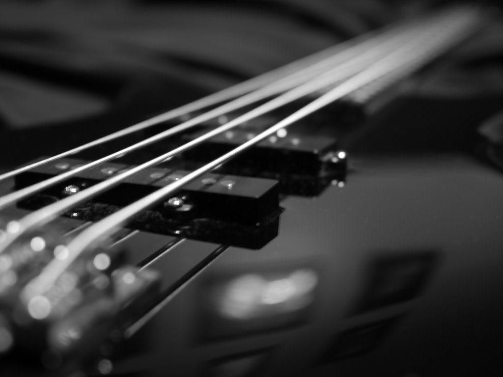 Bass Guitar Wallpaper for mobile phone