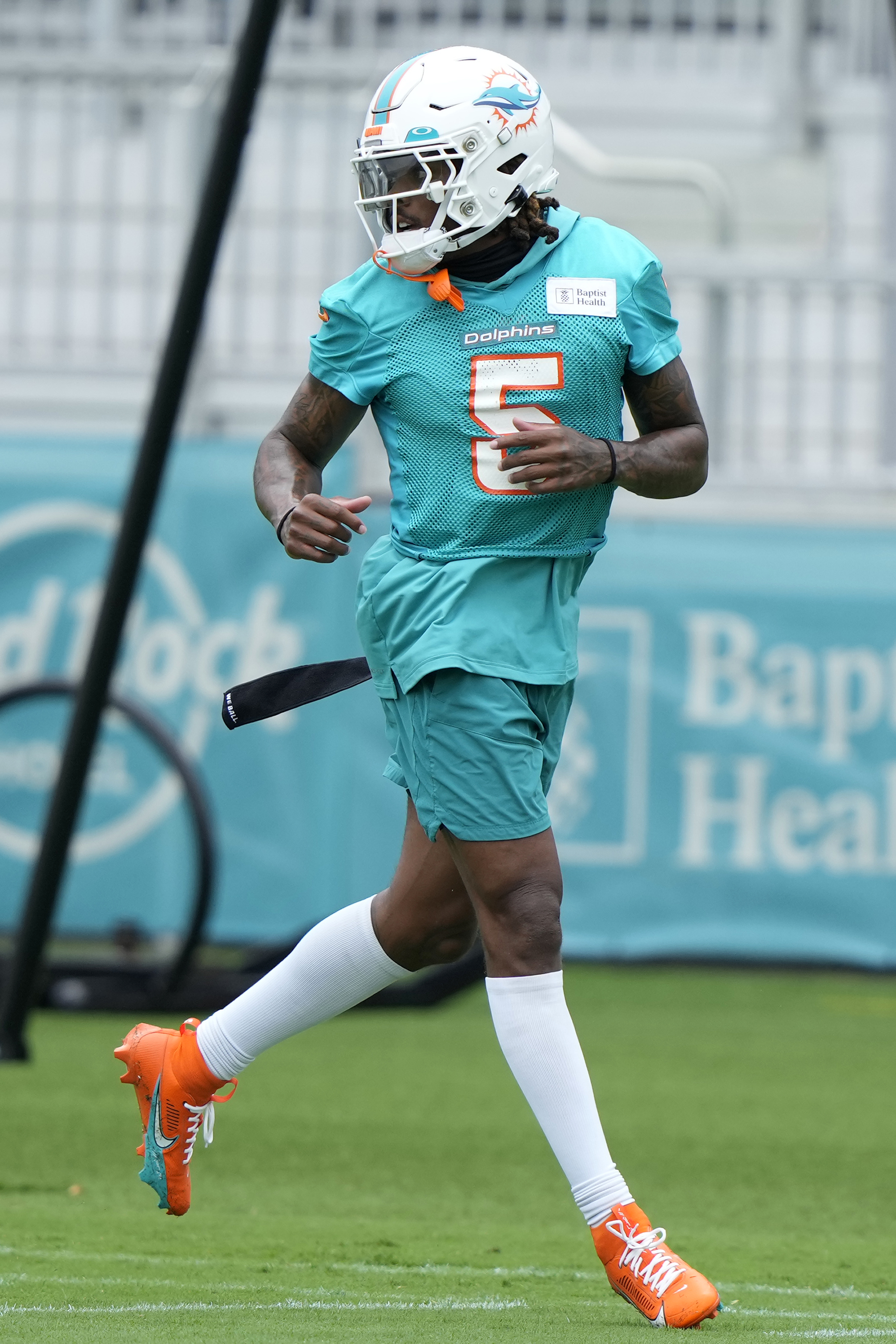 Dolphins CB Jalen Ramsey to undergo