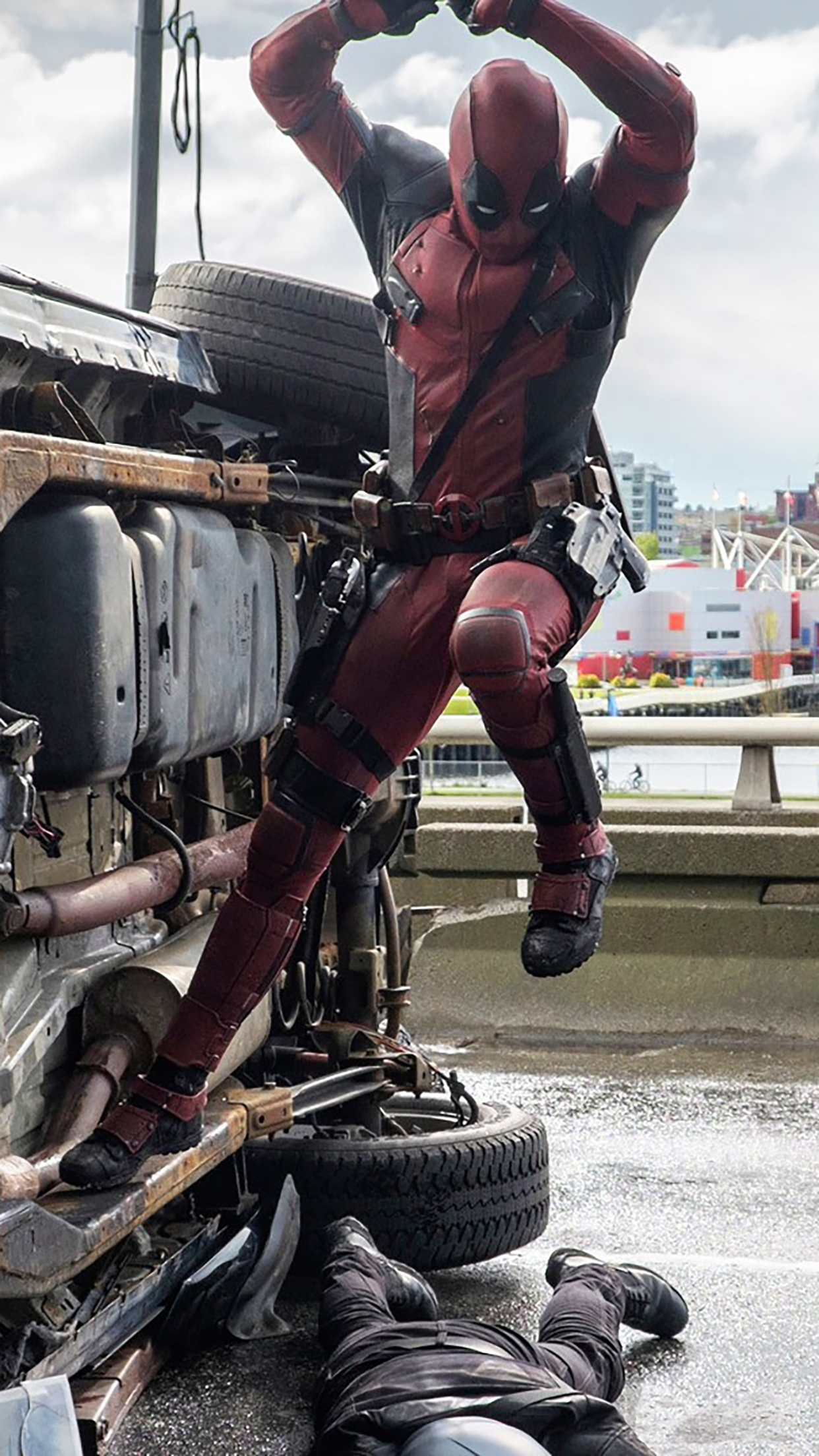 Deadpool, Fight Wallpaper for iPhone